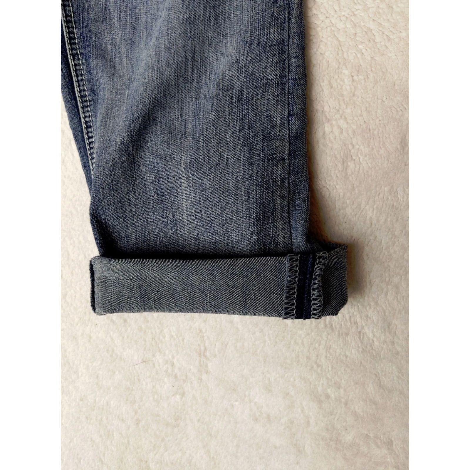 Vintage Cato Premium Contemporary Jeans Capri Crop 6 Blue Thick Stitch Flap Pocket Whiskered Embroidered Back Pocket Womens Jeans Capris Size 28" / US 6 / IT 42 - 2 Thumbnail