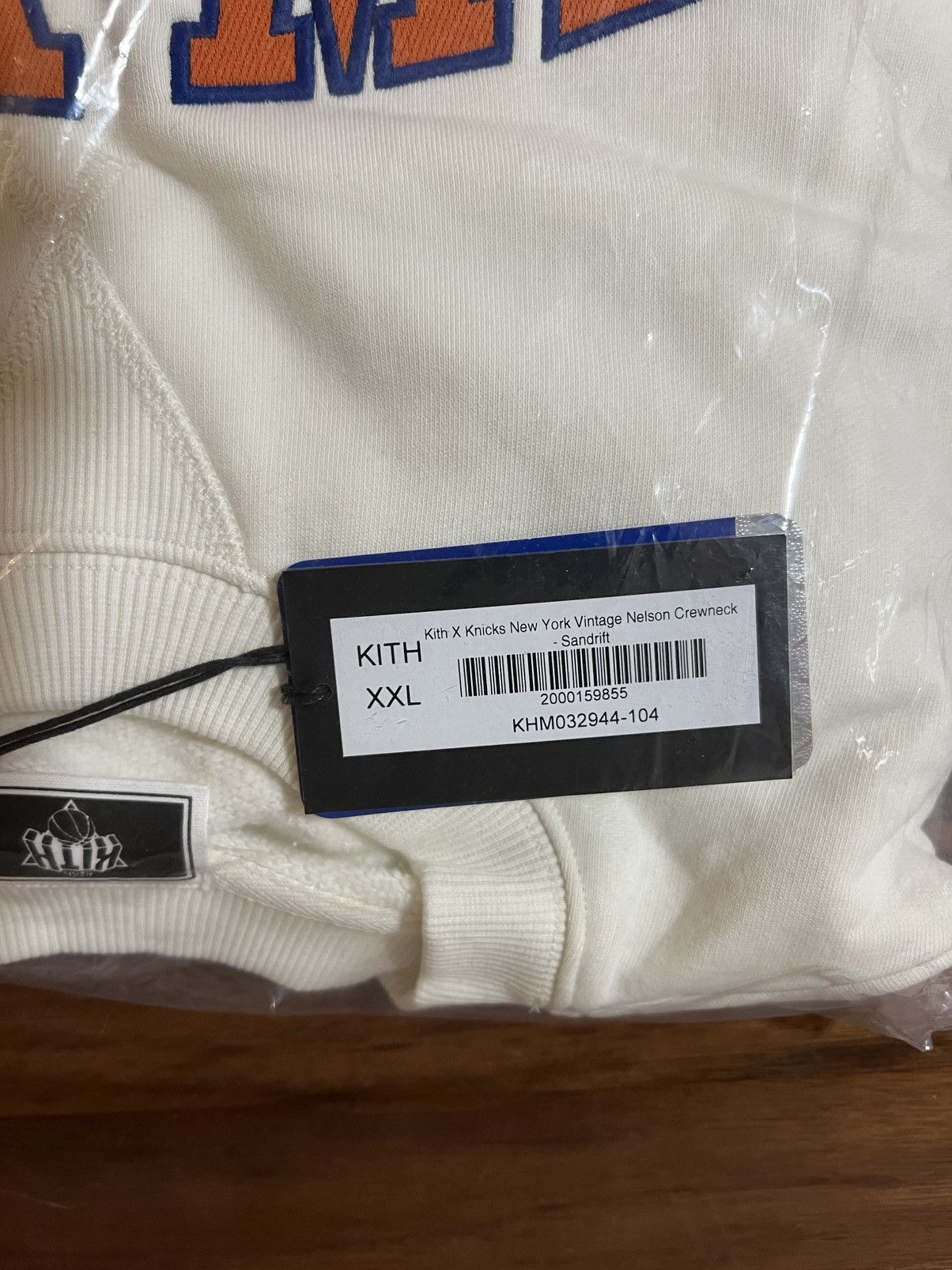 Kith Kith for the NY Knicks Vintage Nelson Crewneck Sandrift XXL Size US XXL / EU 58 / 5 - 7 Thumbnail