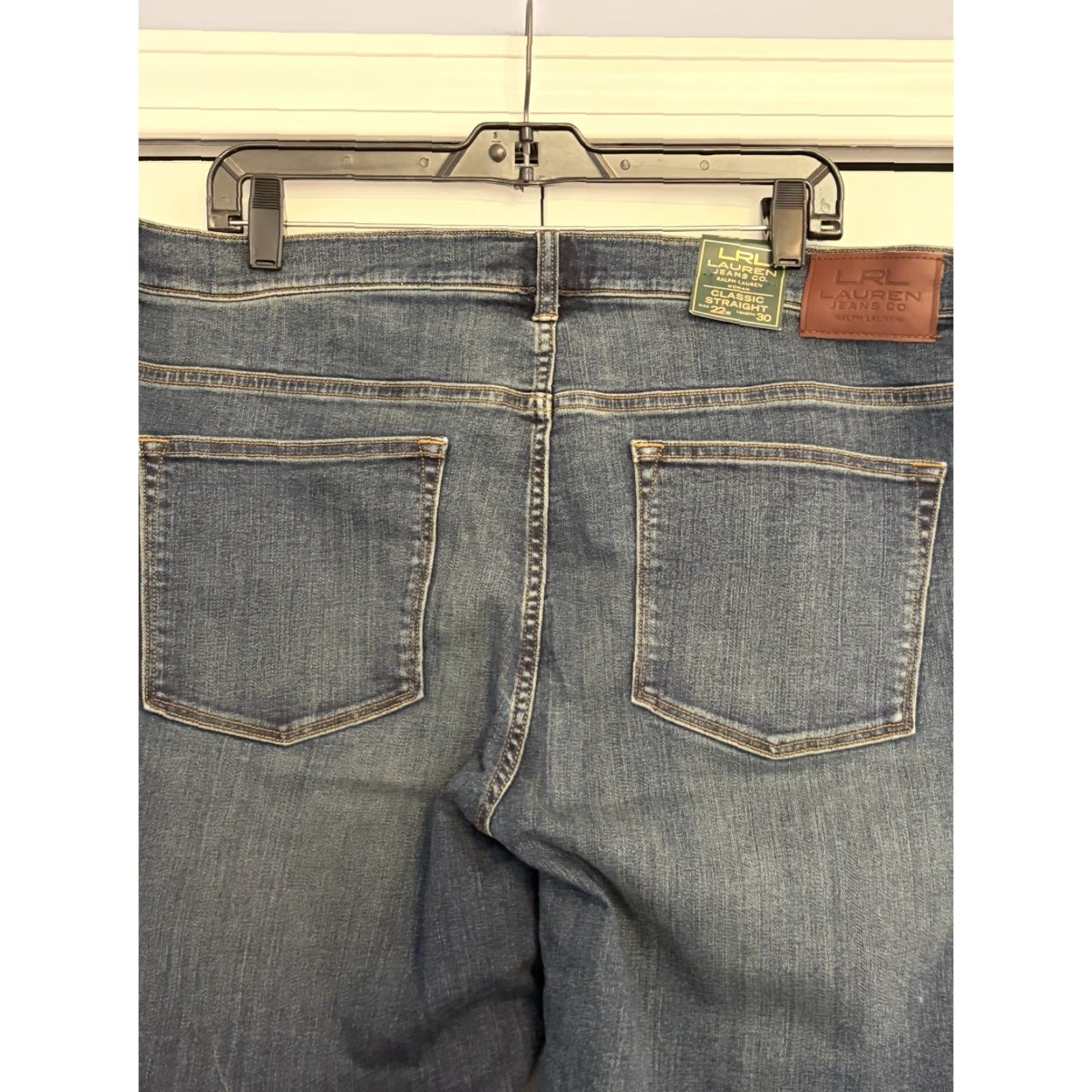 Denime NWT Lauren Jeans Co. Jeans 5-Pocket Denim Straight (Mid Rise) 22W Blue Womens Size 40" / US 18 - 5 Thumbnail