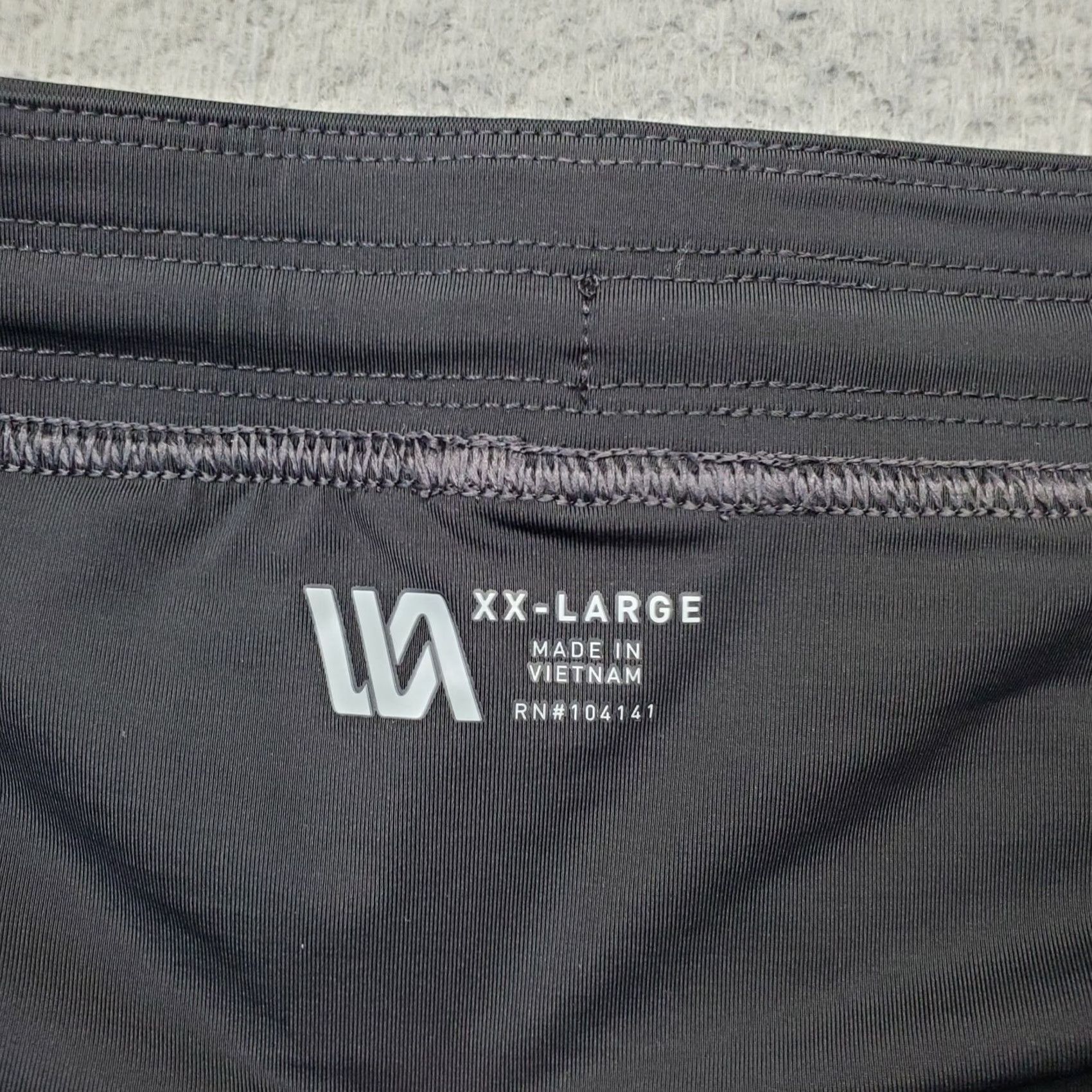 Vintage VRST Golf Shorts Mens 2XL Black Performance Compression Liner Pull On 7" Inseam Size US 39 - 7 Thumbnail