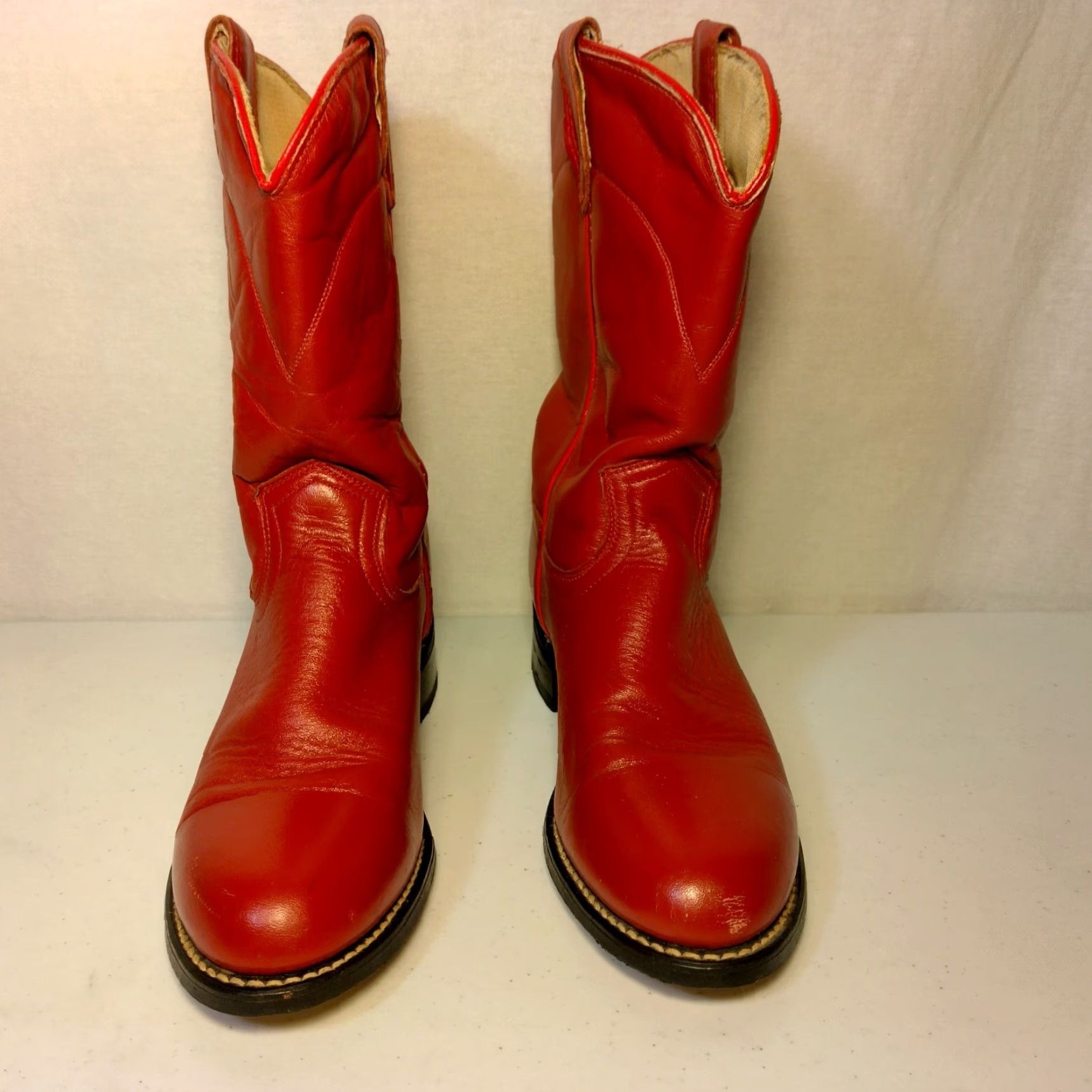 Ariat VINTAGE Ariat Women’s Western Boots Size 5.5 Red Leather Cowgirl Cowboy Ranchwear Mid-Calf Size US 6 / IT 36 - 2 Thumbnail