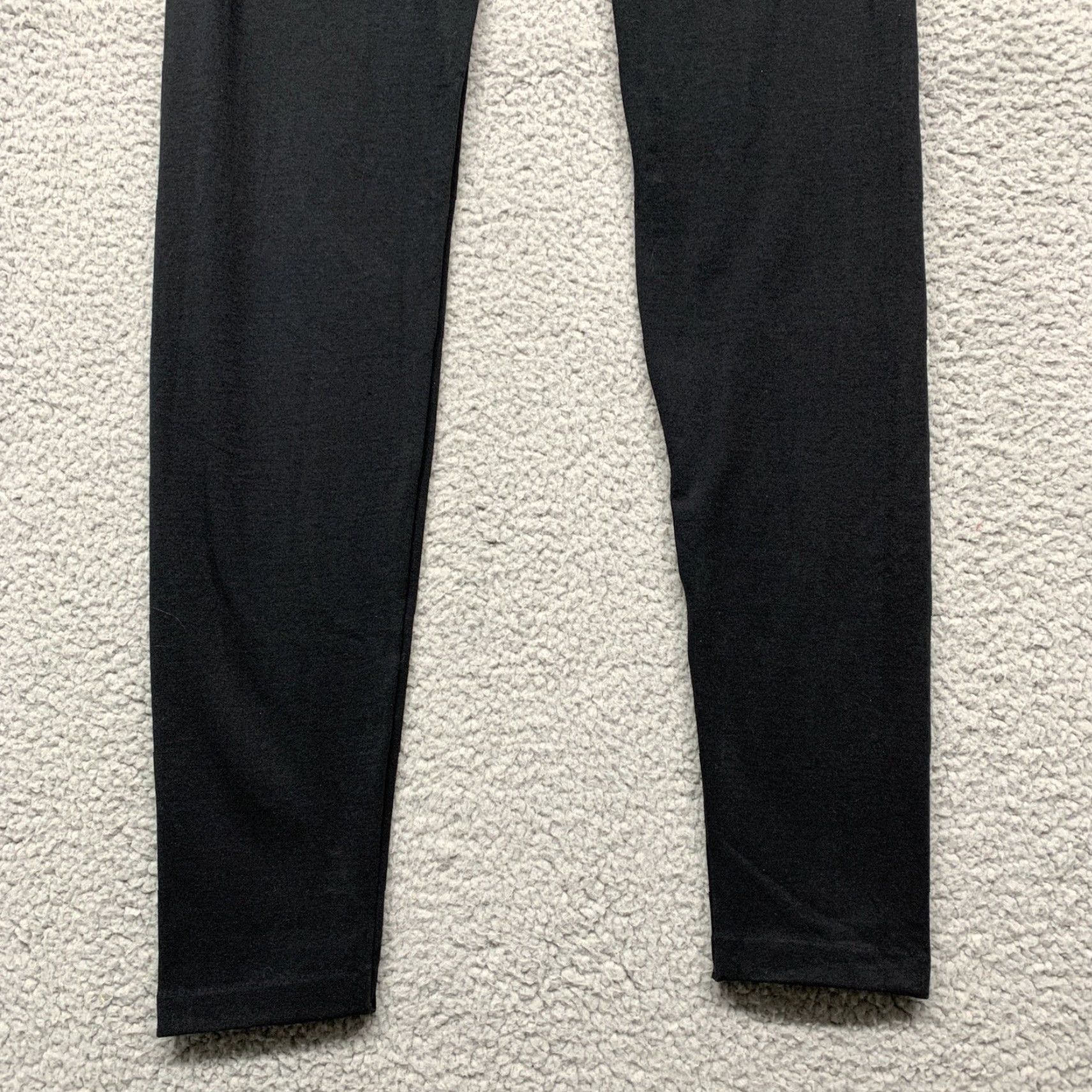 Vintage Black Leggings Women Small/Medium Stretch Comfortable Warm New w/o Tags Size 28" / US 6 / IT 42 - 6 Thumbnail