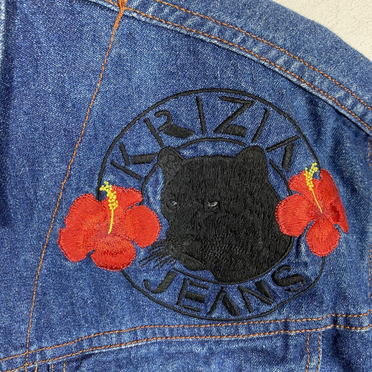 Krizia Vintage Krizia Jeans Embroidered Flowers Button Jacket Size S / US 4 / IT 40 - 6 Thumbnail