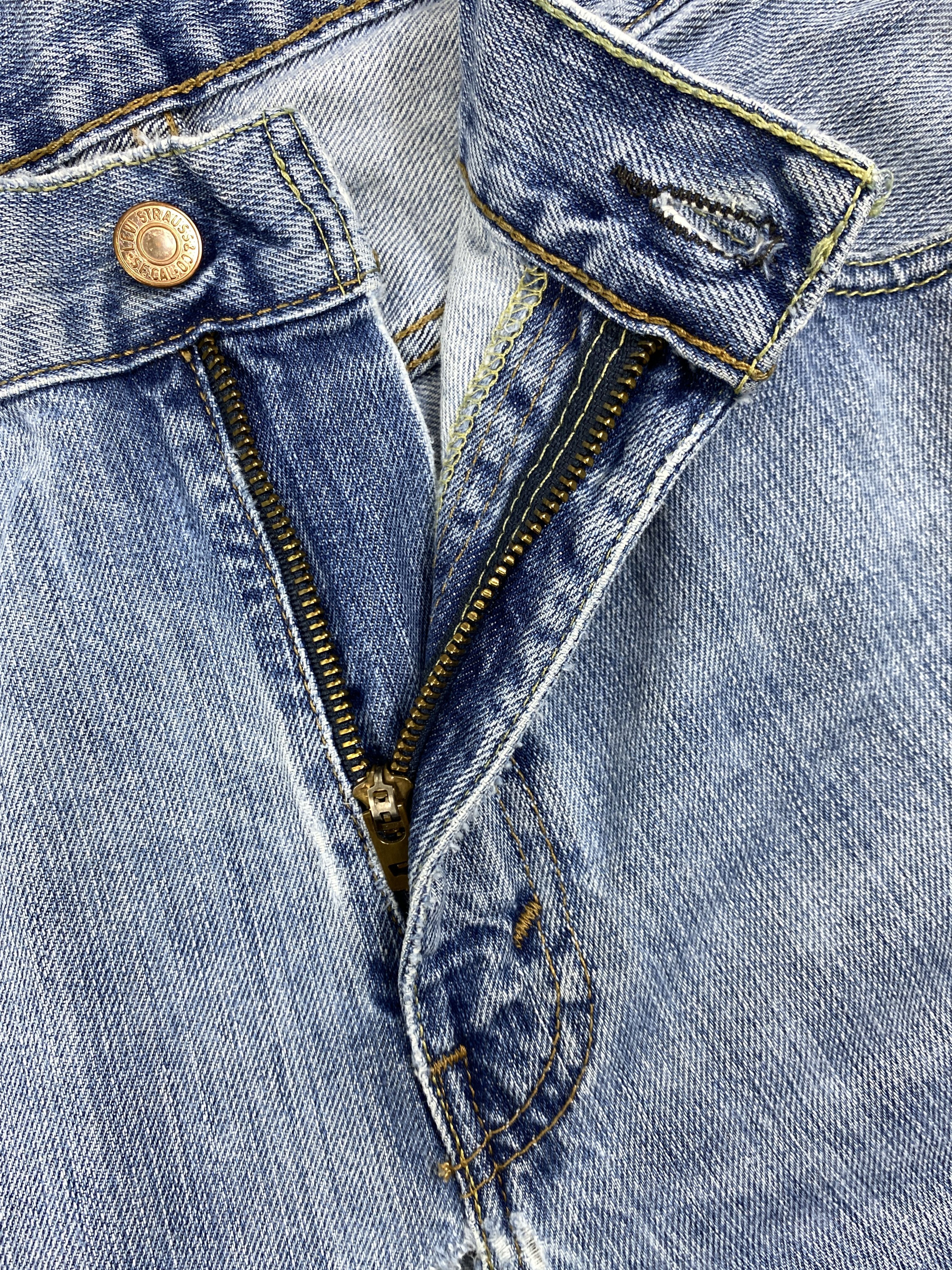 Levi's Pale Blue Vintage Levi's 569 Denim 36x30.5 -JN373 Size US 36 / EU 52 - 6 Thumbnail