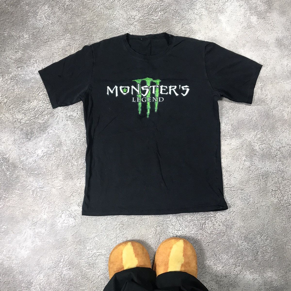 Vintage Vintage Y2K Monster Energy Graphic Tee Streetwear Black M Size US M / EU 48-50 / 2 - 1 Thumbnail