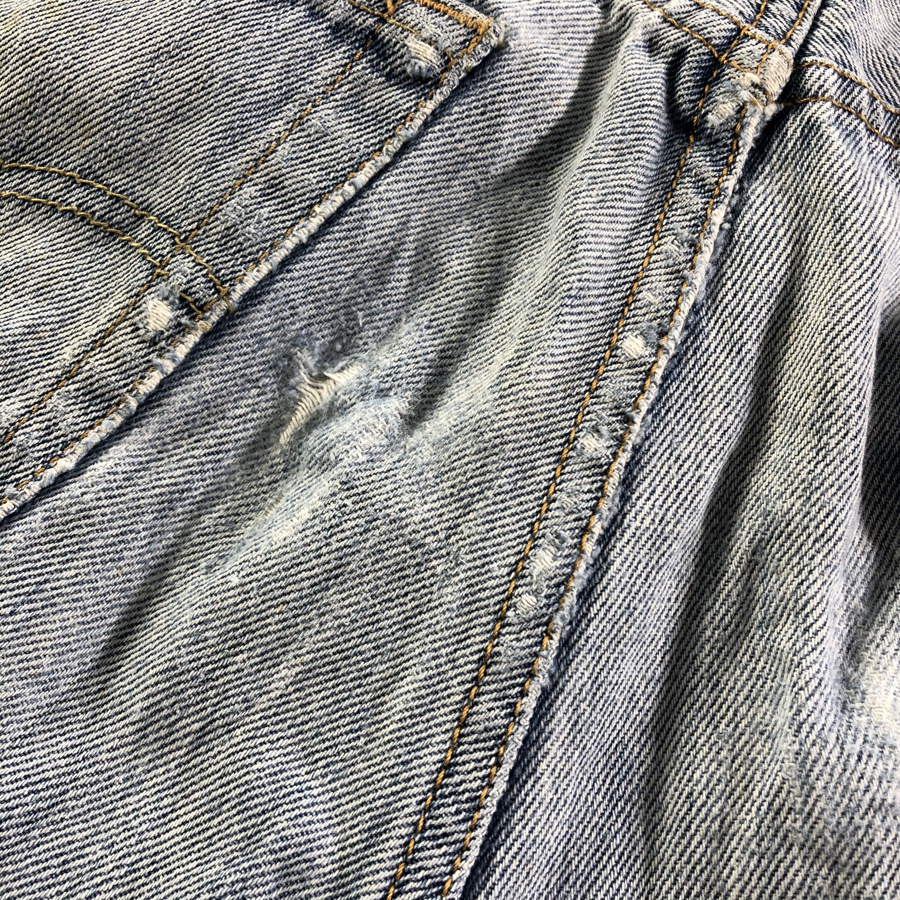 Levi's Vintage Light Wash Levis 501 Jeans-J3340 Size US 31 - 8 Thumbnail