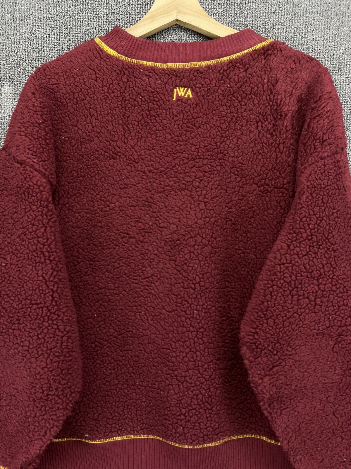JW Anderson × Uniqlo J.W.Anderson X Uniqlo Deep Pile Fleece Red Sweatshirt Size US L / EU 52-54 / 3 - 7 Thumbnail