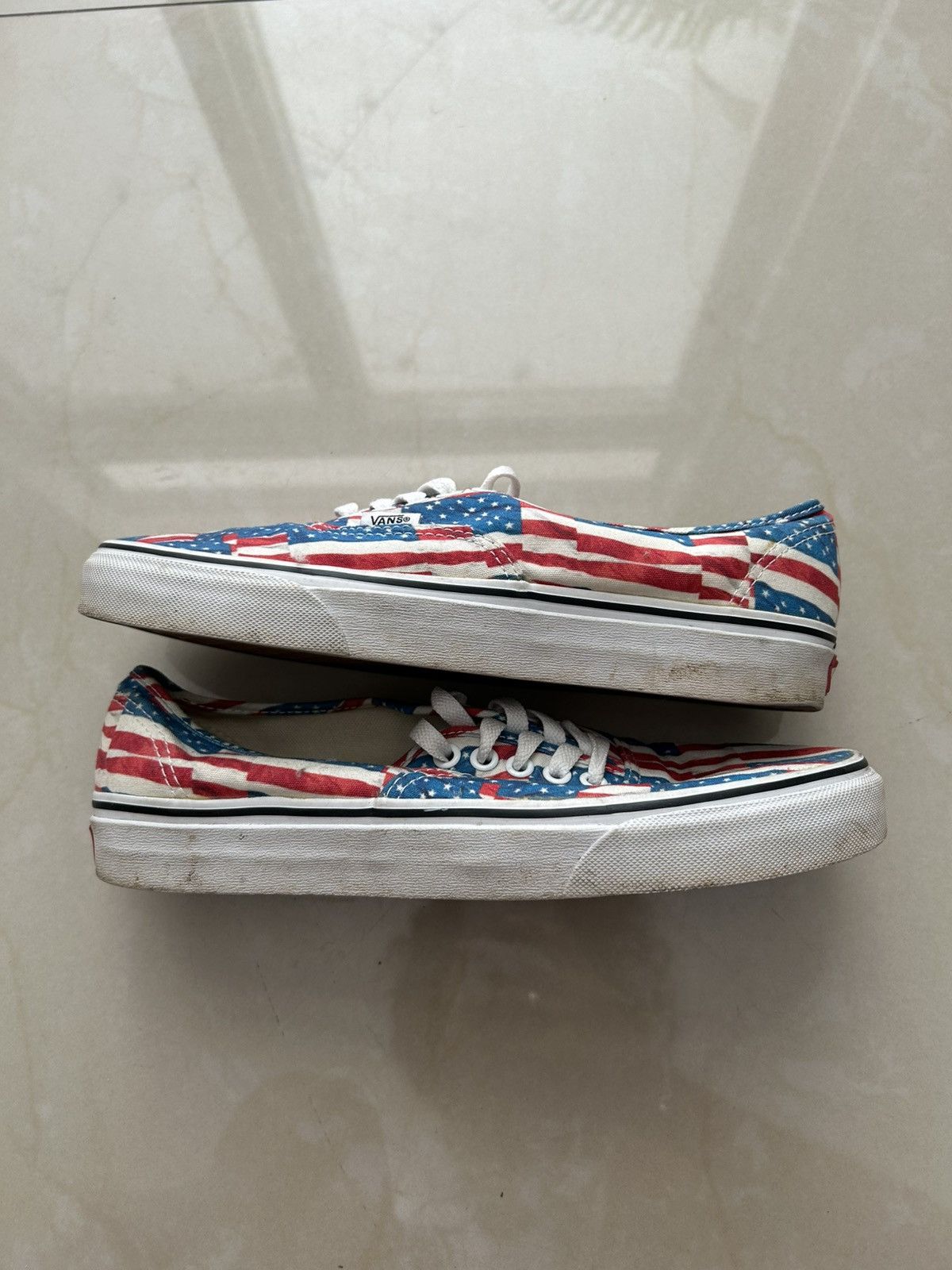 Vans Vans authentic American Flag Shoe Size US 9 / EU 42 - 2 Thumbnail