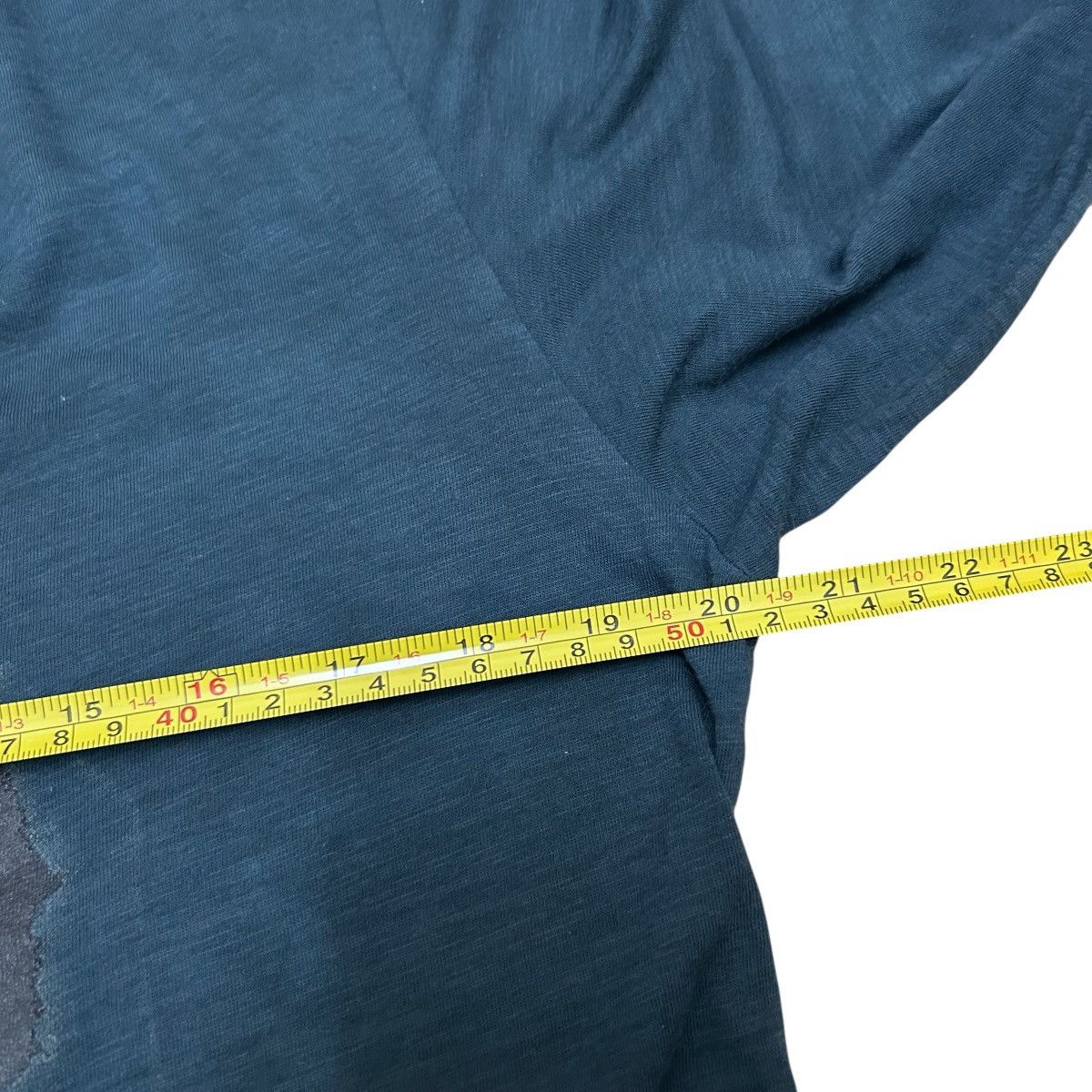 Undercover × Uniqlo UNIQLO X UNDERCOVER New Standard Family Tshirt Size US L / EU 52-54 / 3 - 14 Thumbnail