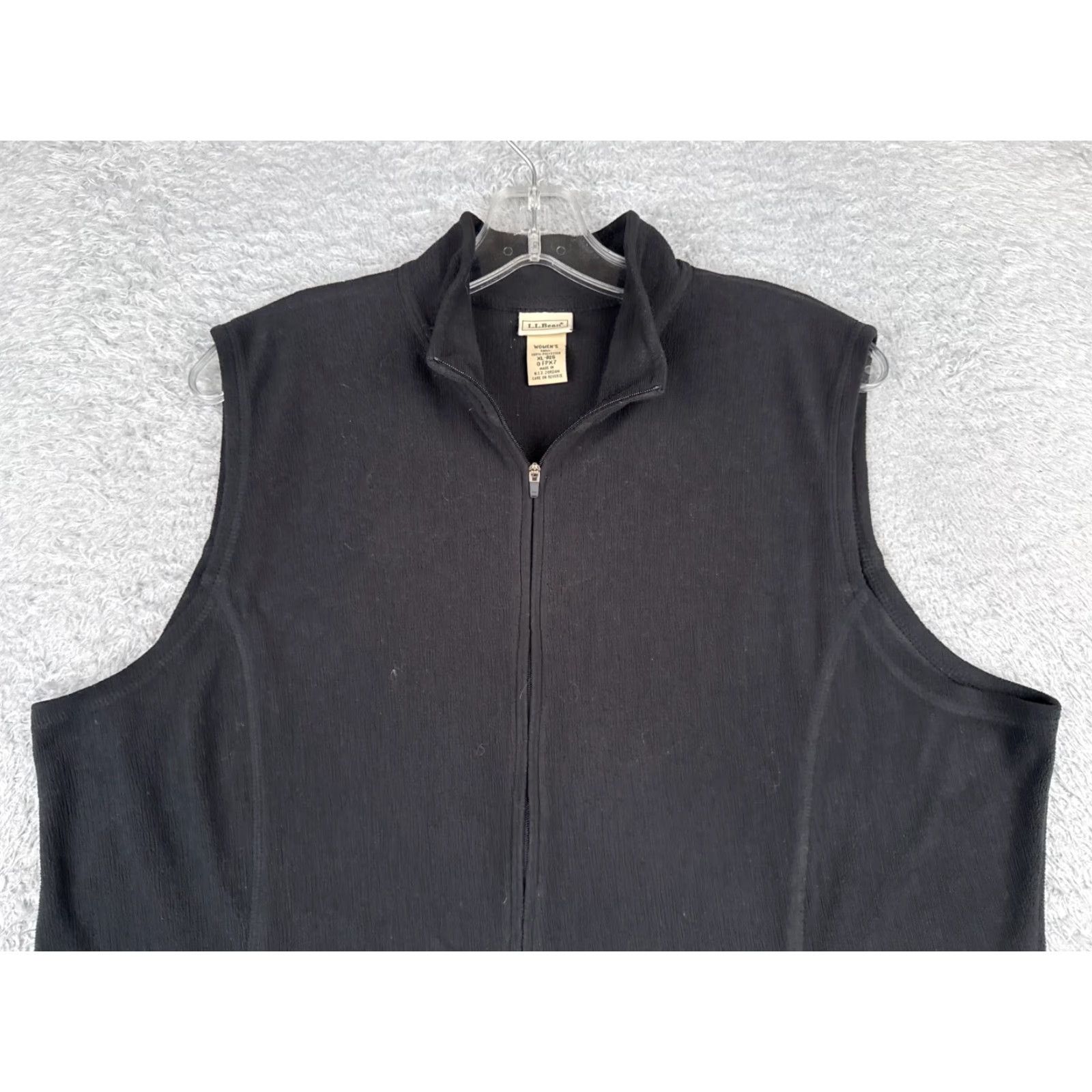 Vintage L.L. Bean Vest Womens Extra Large Black Full Zip Sleeveless Polyester Fleece Pockets Lined Outdoor Hike Womens Size XL / US 12-14 / IT 48-50 - 4 Thumbnail