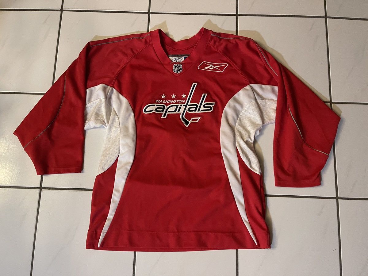 Reebok Washington Capitals Hockey Jersey Reebok Size Medium Bourque Size US M / EU 48-50 / 2 - 1 Thumbnail