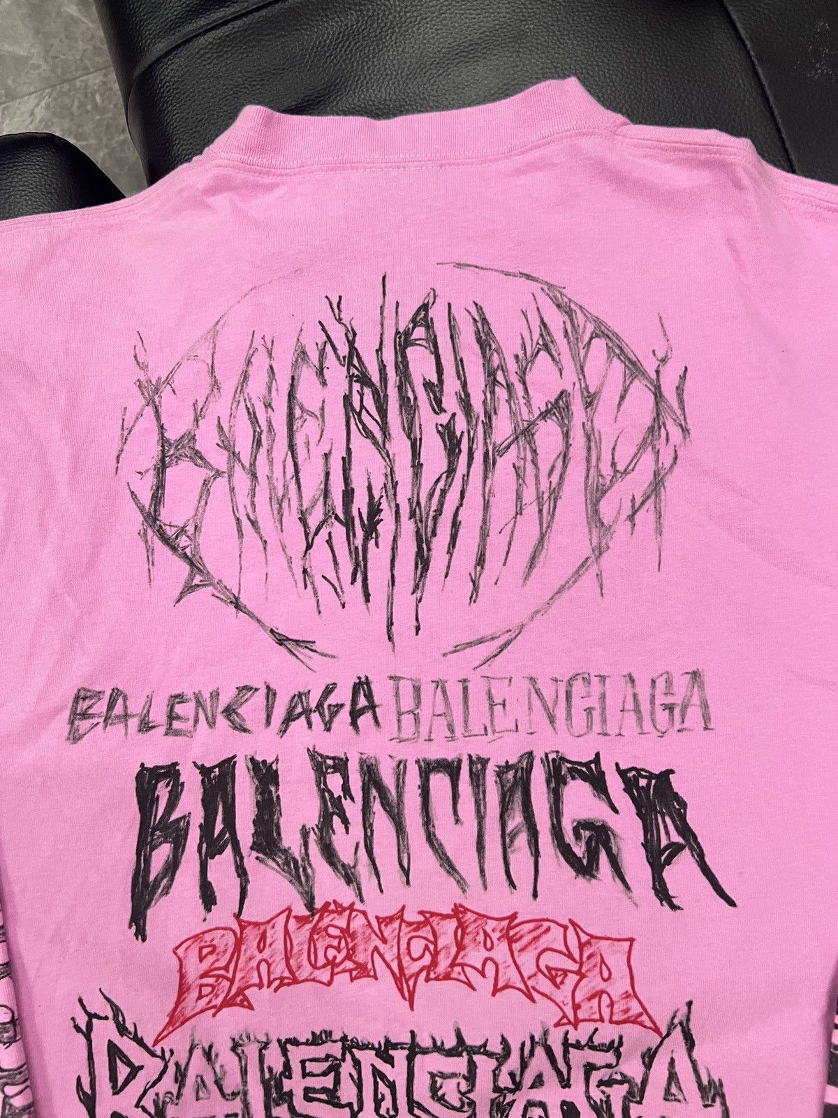 Balenciaga Balenciaga SS24 Lunar New Year Sanskrit Graffiti Long Sleeve Size US XL / EU 56 / 4 - 10 Thumbnail