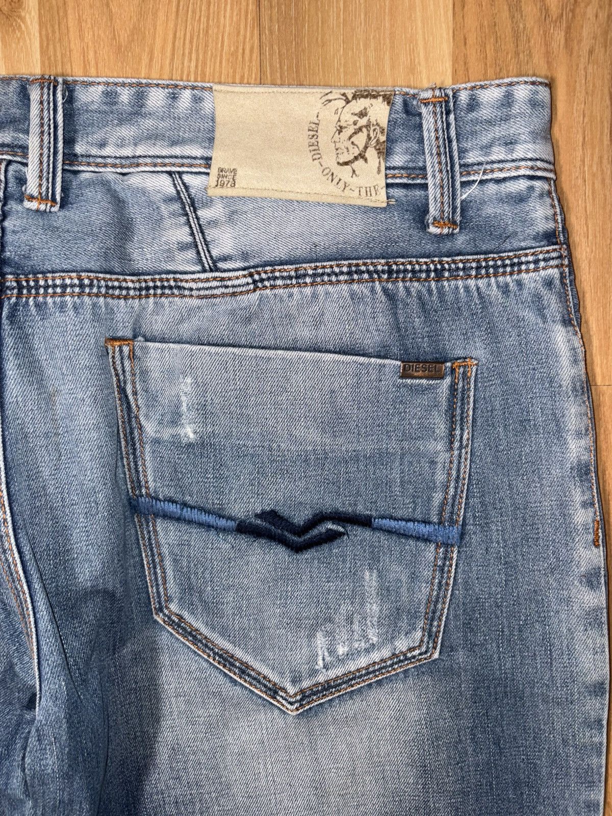 Diesel Diesel Denim Division Distressed Straight Jean Made in Italy Size US 38 / EU 54 - 10 Thumbnail