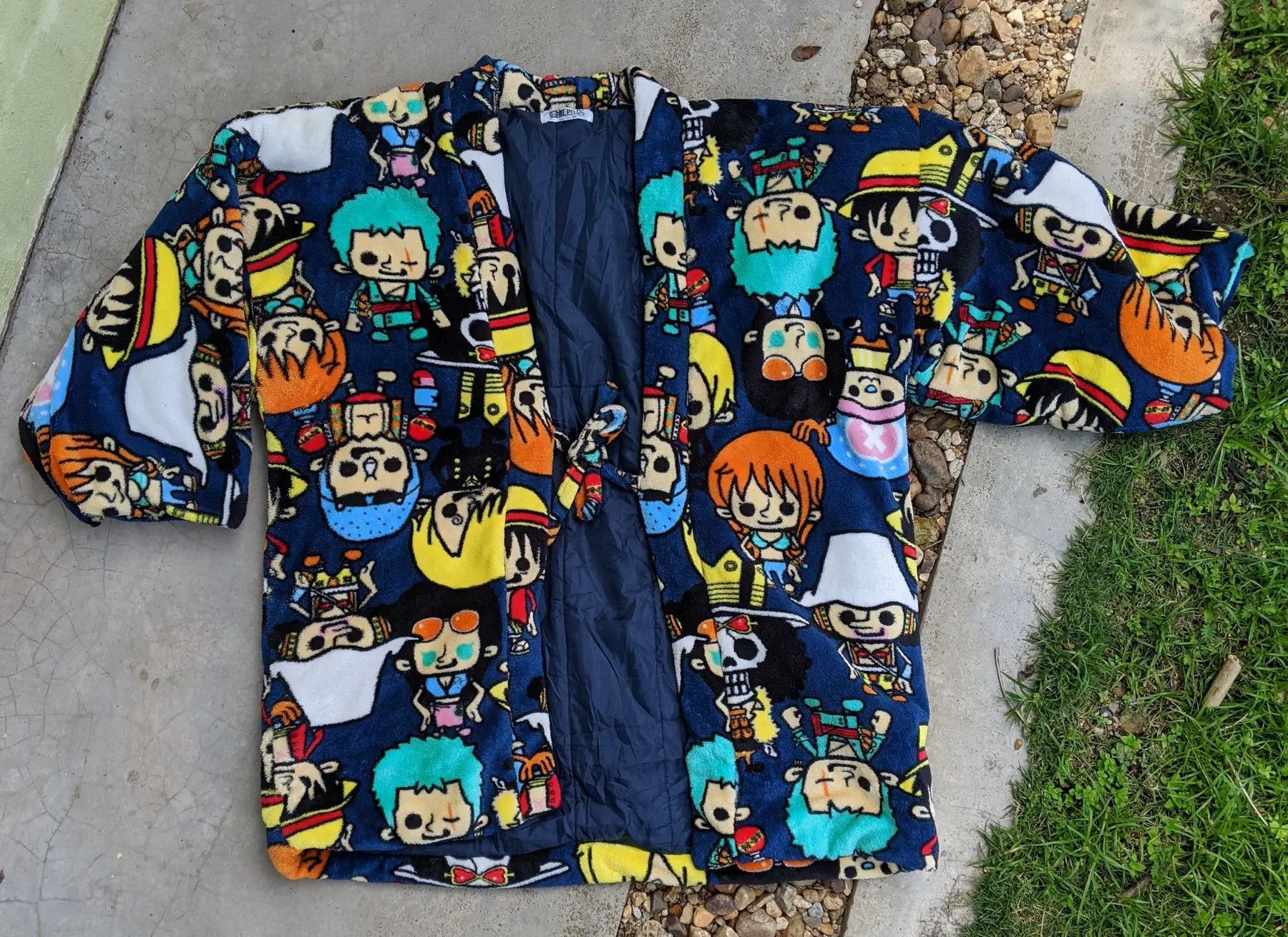 Anime ONE PIECE KIMONO Size US L / EU 52-54 / 3 - 1 Thumbnail