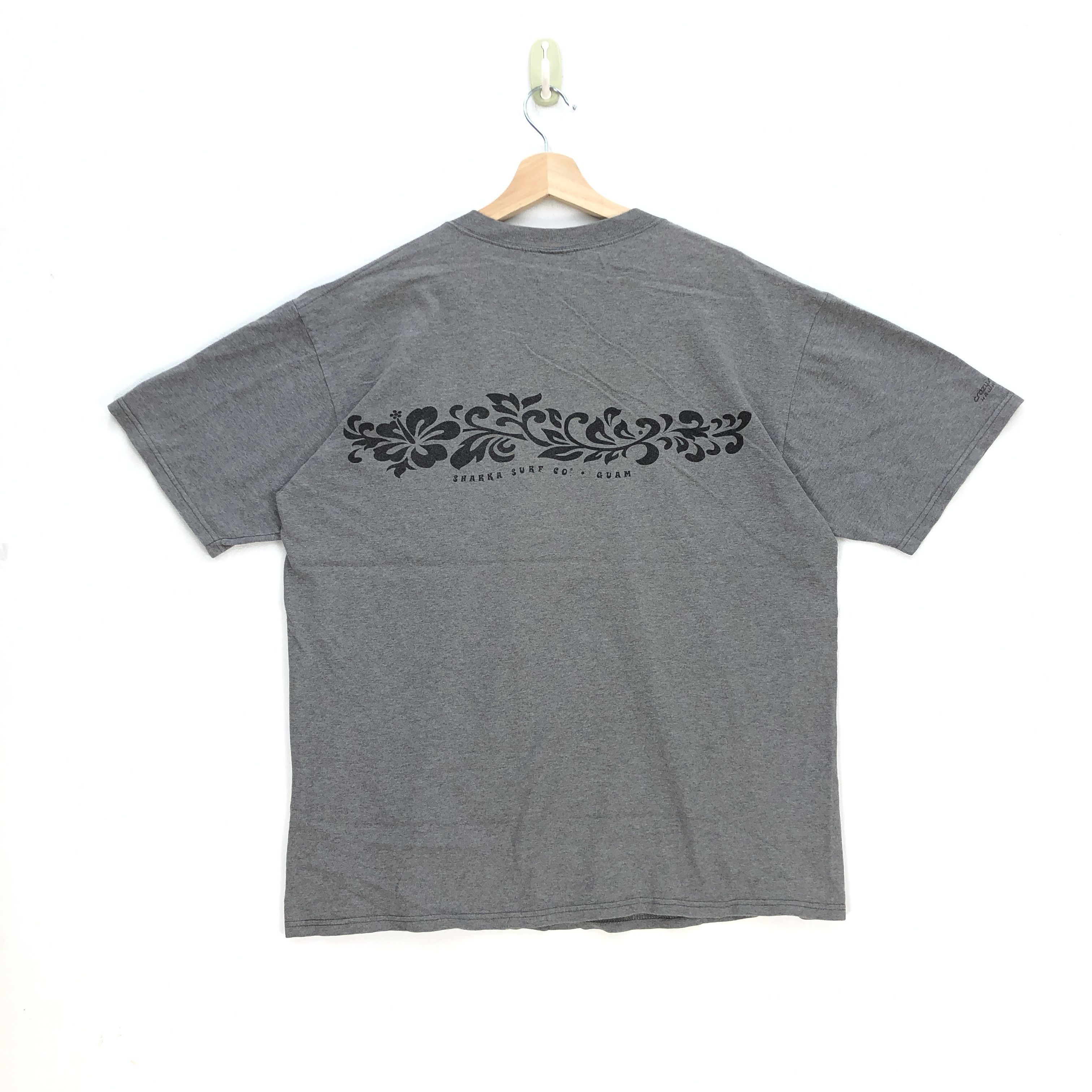 Vintage Vintage Y2K Crazy Shirt T Shirt Sharka Surf Guam Tees Size US L / EU 52-54 / 3 - 2 Thumbnail