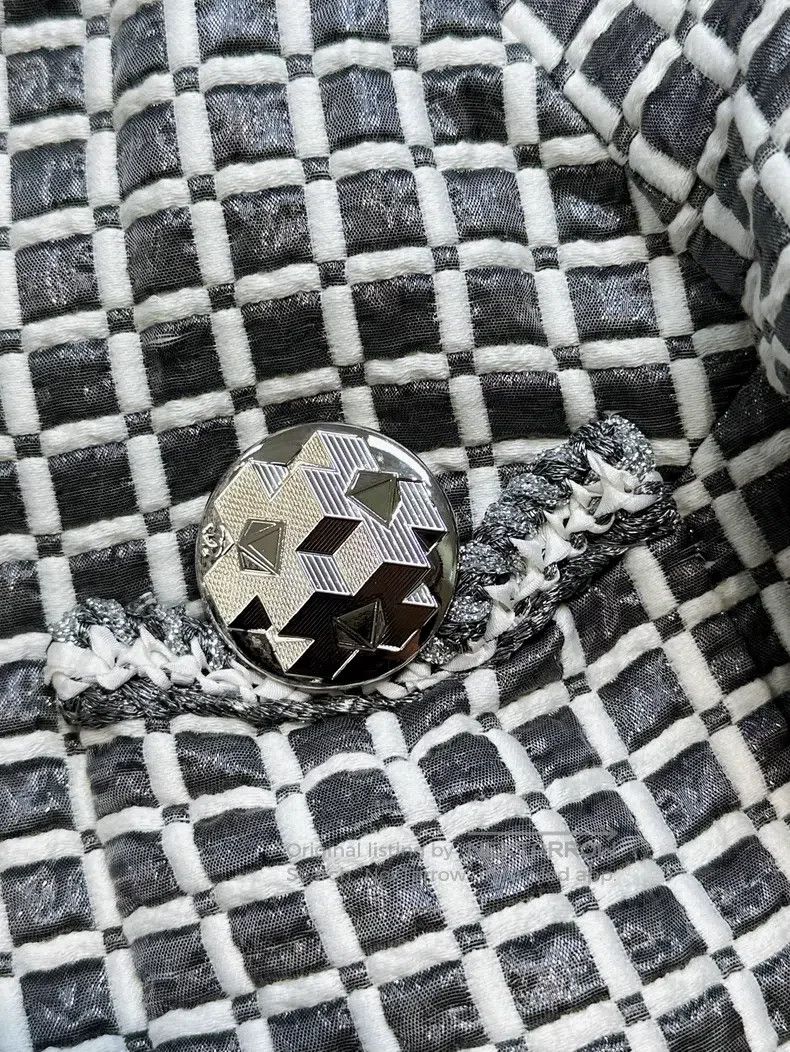 Chanel Chanel Gray and white colour block plaid stand-up collar l Size XS / US 0-2 / IT 36-38 - 3 Thumbnail