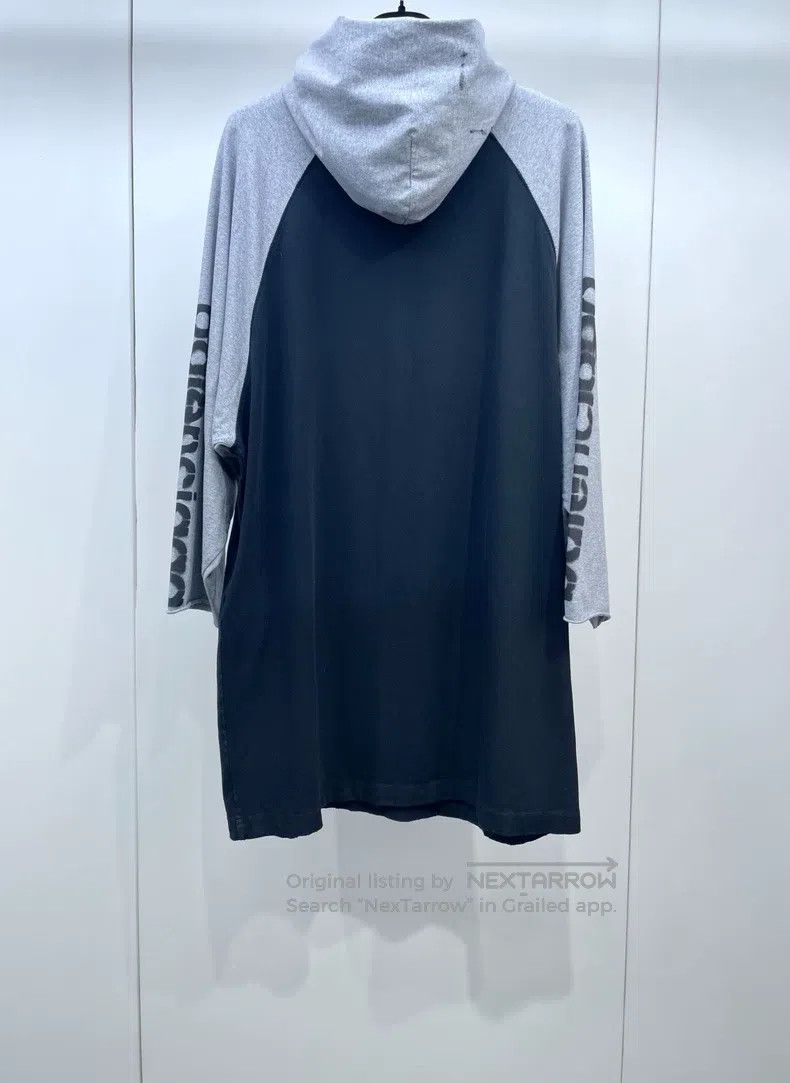 Balenciaga Balenciaga Letter Sleeve Hooded Loose T-Shirt Size US S / EU 44-46 / 1 - 3 Thumbnail