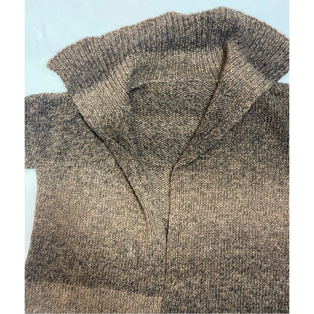 Other Hand Knit Wool Open Front Short Sleeve Grey Ombre Vest Card Size ONE SIZE - 8 Thumbnail