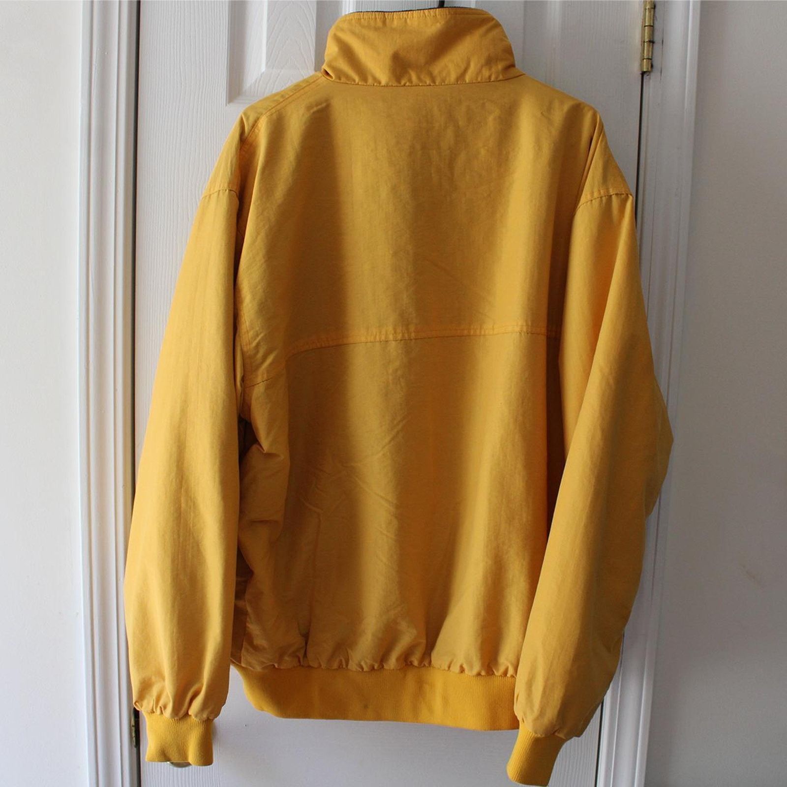 White Sierra Vintage 90's Yellow White Sierra Zip-Up Bomber Jacket Size US XL / EU 56 / 4 - 6 Thumbnail