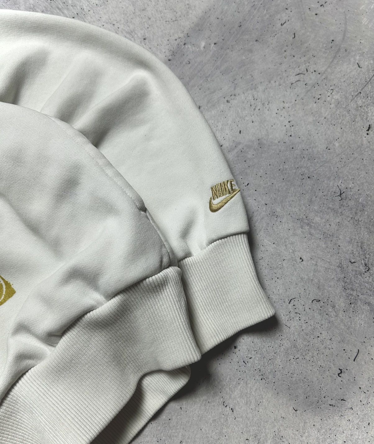 Nike × Vintage Vintage Nike All Logo Brand Hoodie Size US M / EU 48-50 / 2 - 5 Thumbnail