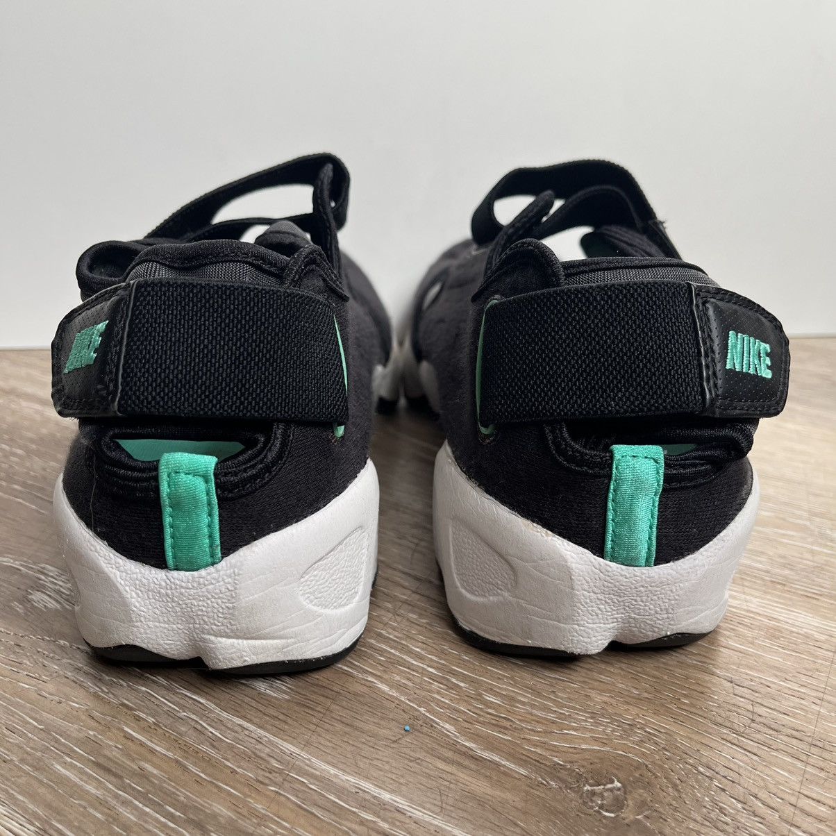 Nike Nike Air Rift Size US 10 / EU 43 - 5 Thumbnail