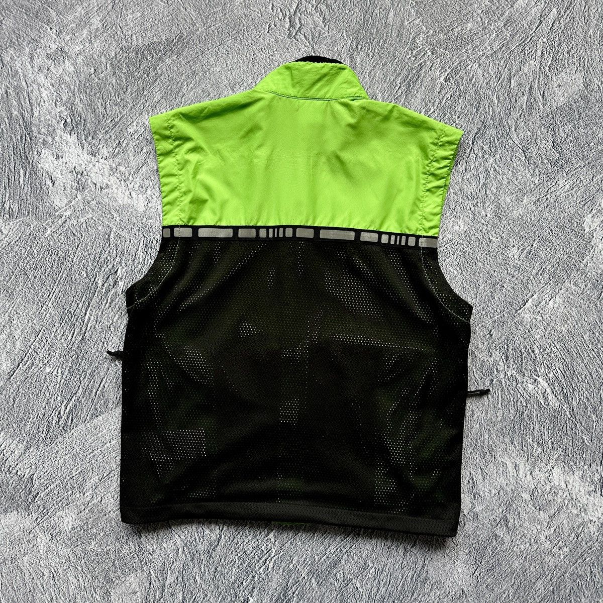Other 🧨Vintage 90s Vest Nike Reflective Full Zip Green Size: S Size US S / EU 44-46 / 1 - 8 Thumbnail