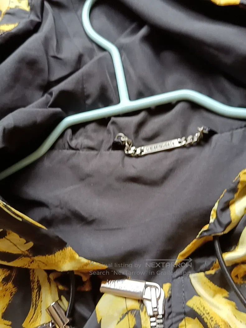 Versace Versace Black gold thin style Size US L / EU 52-54 / 3 - 2 Thumbnail