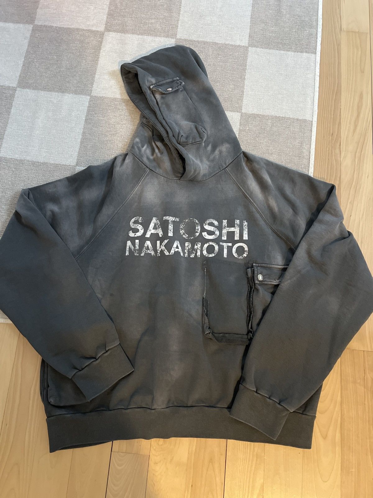 Satoshi Nakamoto New Satoshi nakamoto cargo black hoodie Large Size US L / EU 52-54 / 3 - 1 Thumbnail