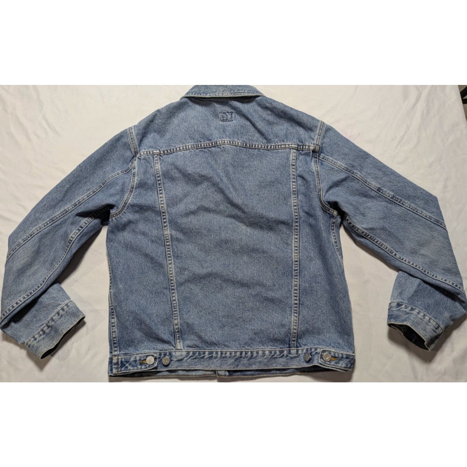 Calvin Klein VINTAGE Calvin Klein CK Jeans Men Large Double Stone Wash Denim Trucker Jacket Size US 33 - 3 Thumbnail