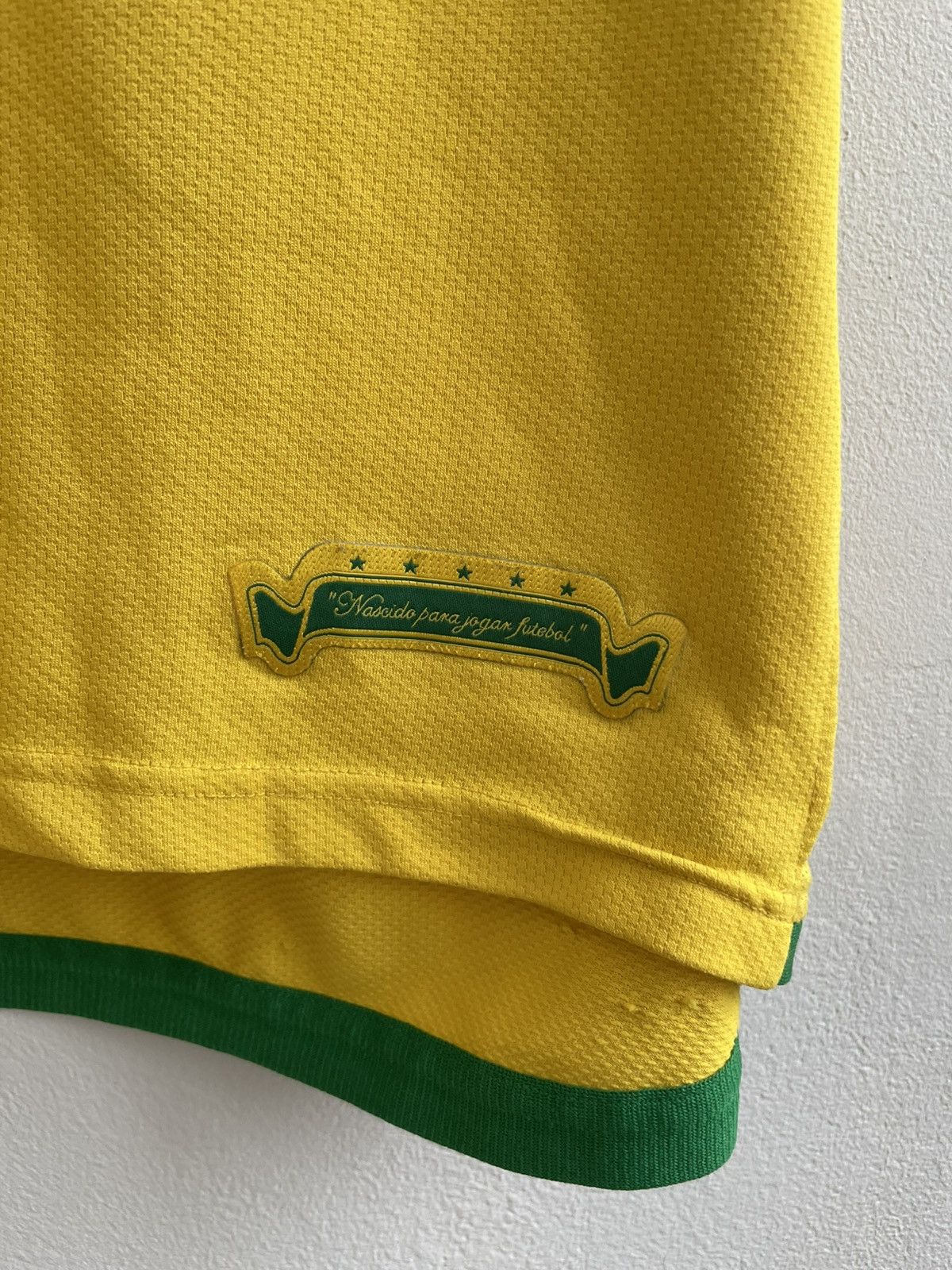 Nike Brazil 2006 2007 Home Football Shirt Soccer Jersey Nike Sz L Size US L / EU 52-54 / 3 - 3 Thumbnail