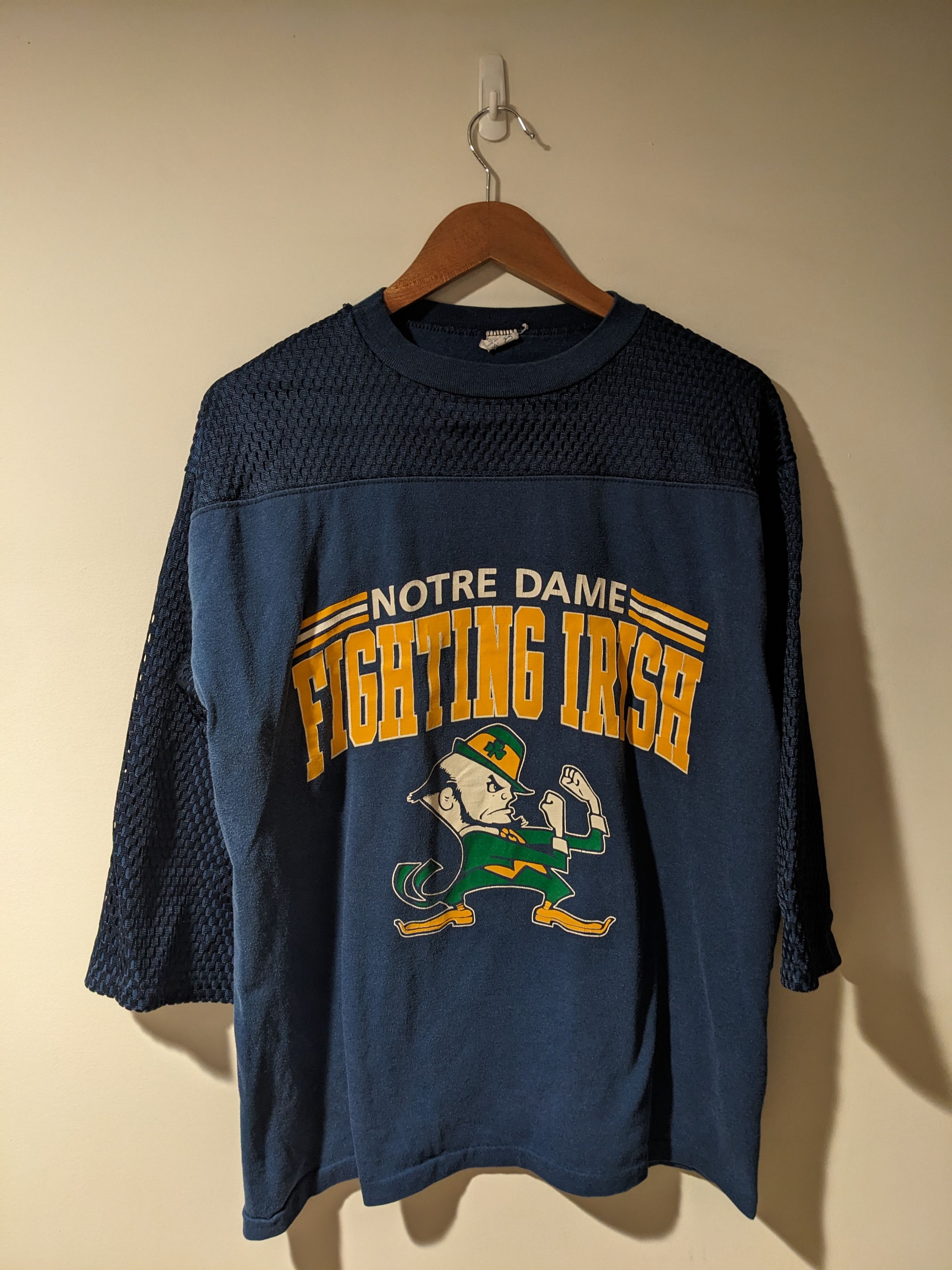 Vintage Vintage 80s Notre Dame Fighting Irish Long-Sleeve T-Shirt Size US L / EU 52-54 / 3 - 1 Thumbnail