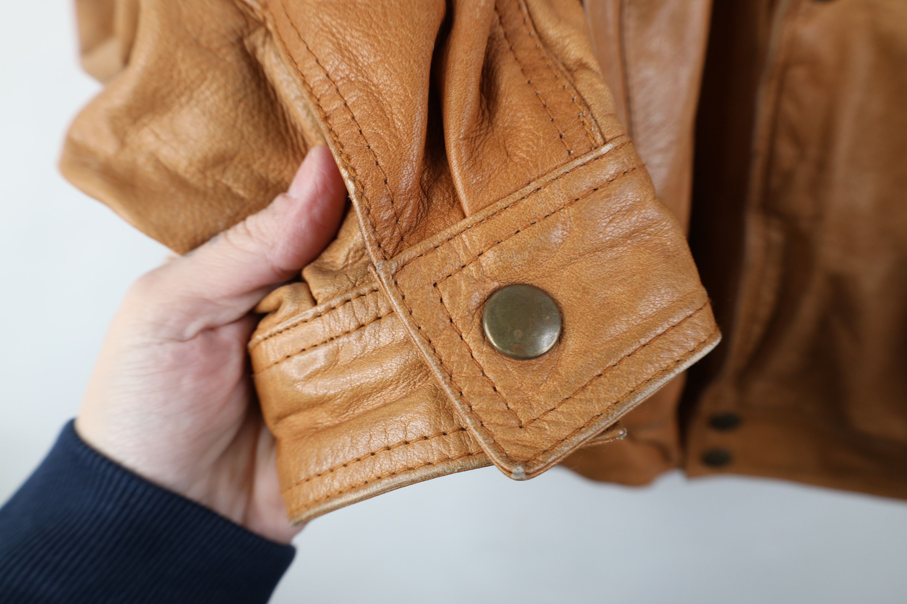 Vintage Vintage 90s Streetwear Collared Button Leather Bomber Jacket Size US S / EU 44-46 / 1 - 8 Thumbnail