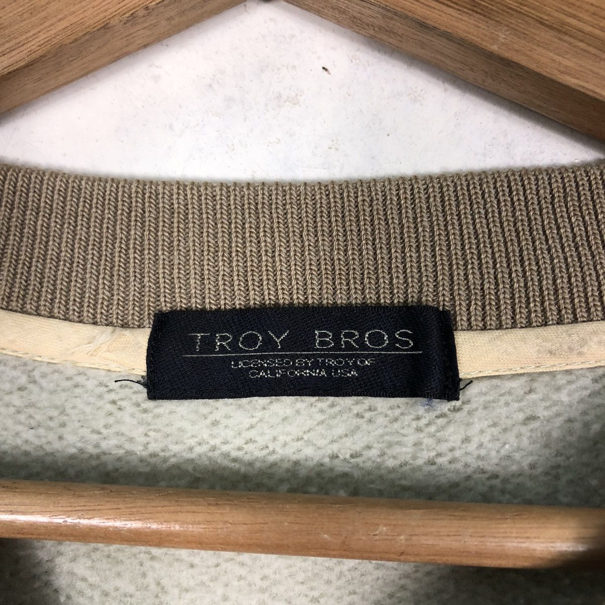 Japanese Brand 🔥Vintage Sweatshirt Troy Bros Japan Issey Miyake Big Logo Size US M / EU 48-50 / 2 - 13 Thumbnail