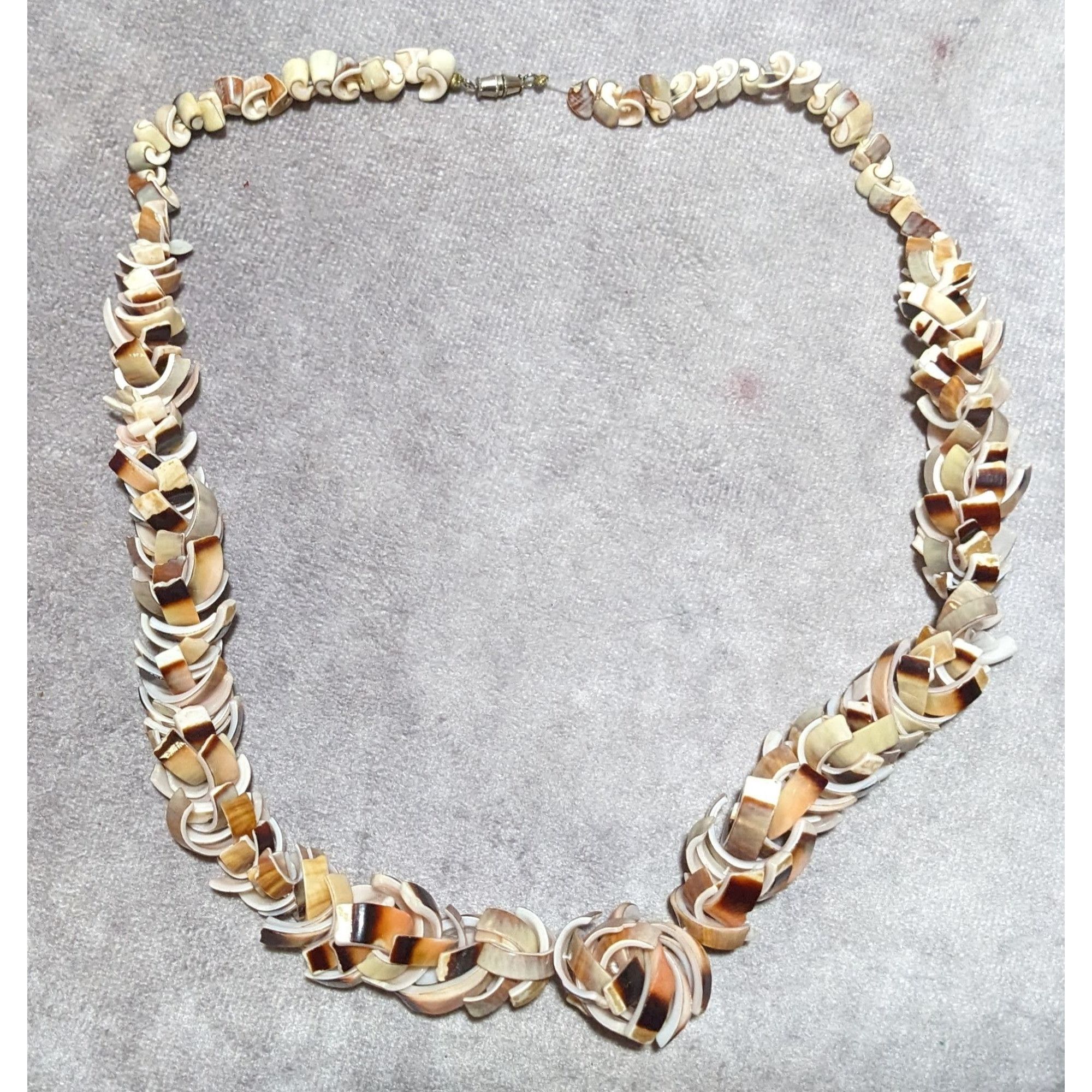 Other Vintage Shell Slice Beaded Summer Necklace Size ONE SIZE - 8 Thumbnail