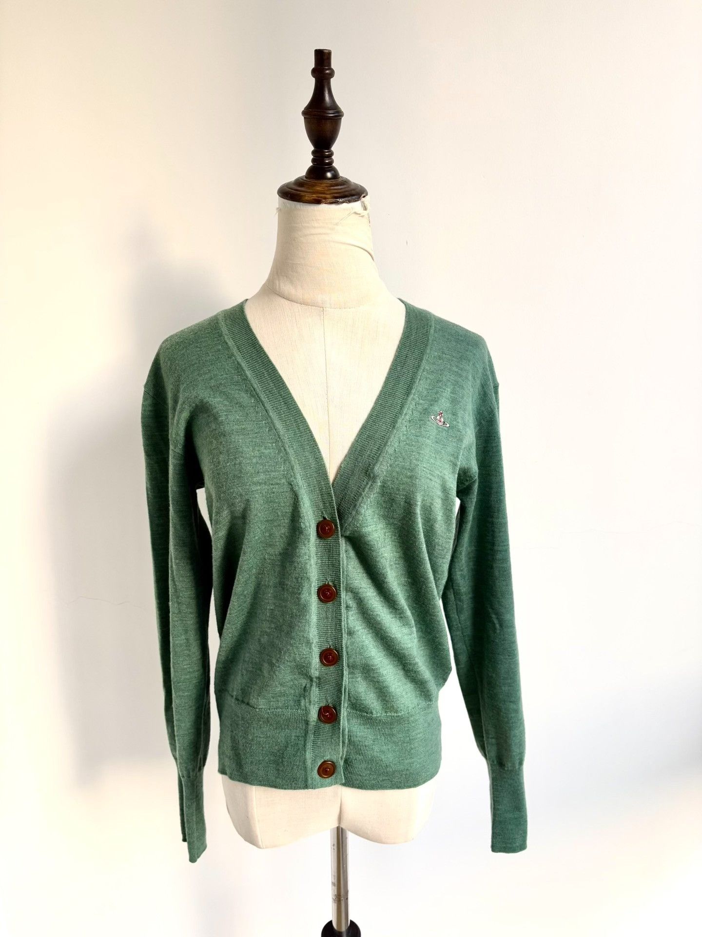 Vivienne Westwood Vivienne Westwood Vintage Green V-Neck Knit Size M / US 6-8 / IT 42-44 - 1 Thumbnail