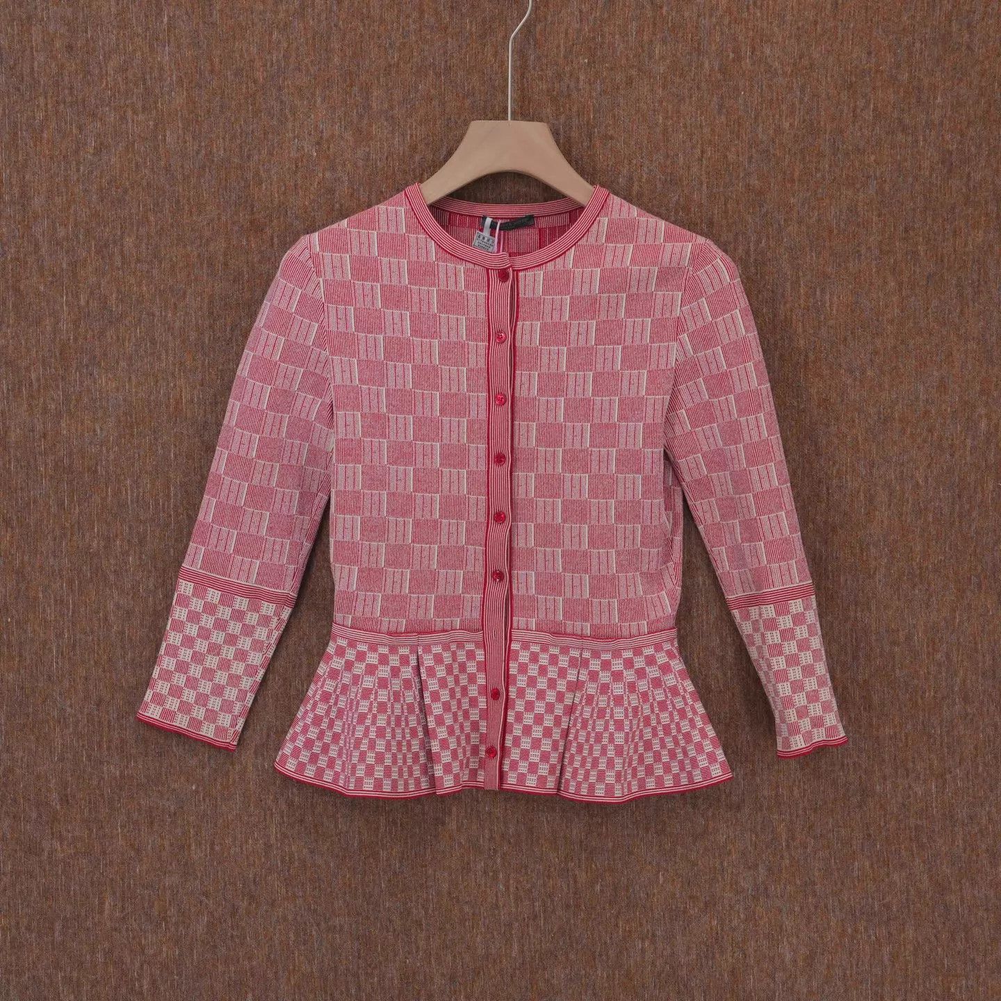 Alexander McQueen Alexander McQueen knit jacket red & white check S 99 Size S / US 4 / IT 40 - 1 Thumbnail