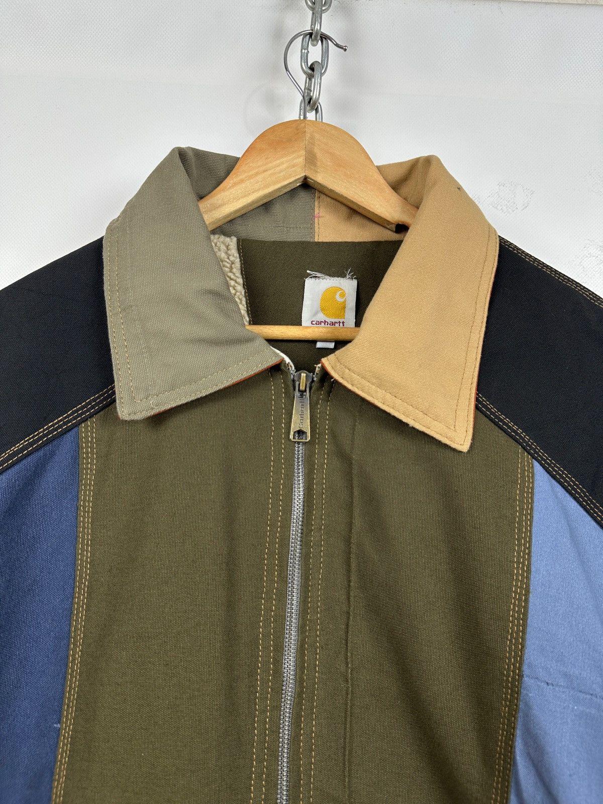 Carhartt × Vintage Vintage Carhartt Reworked Detroit Sherpa Jacket Size US L / EU 52-54 / 3 - 7 Thumbnail