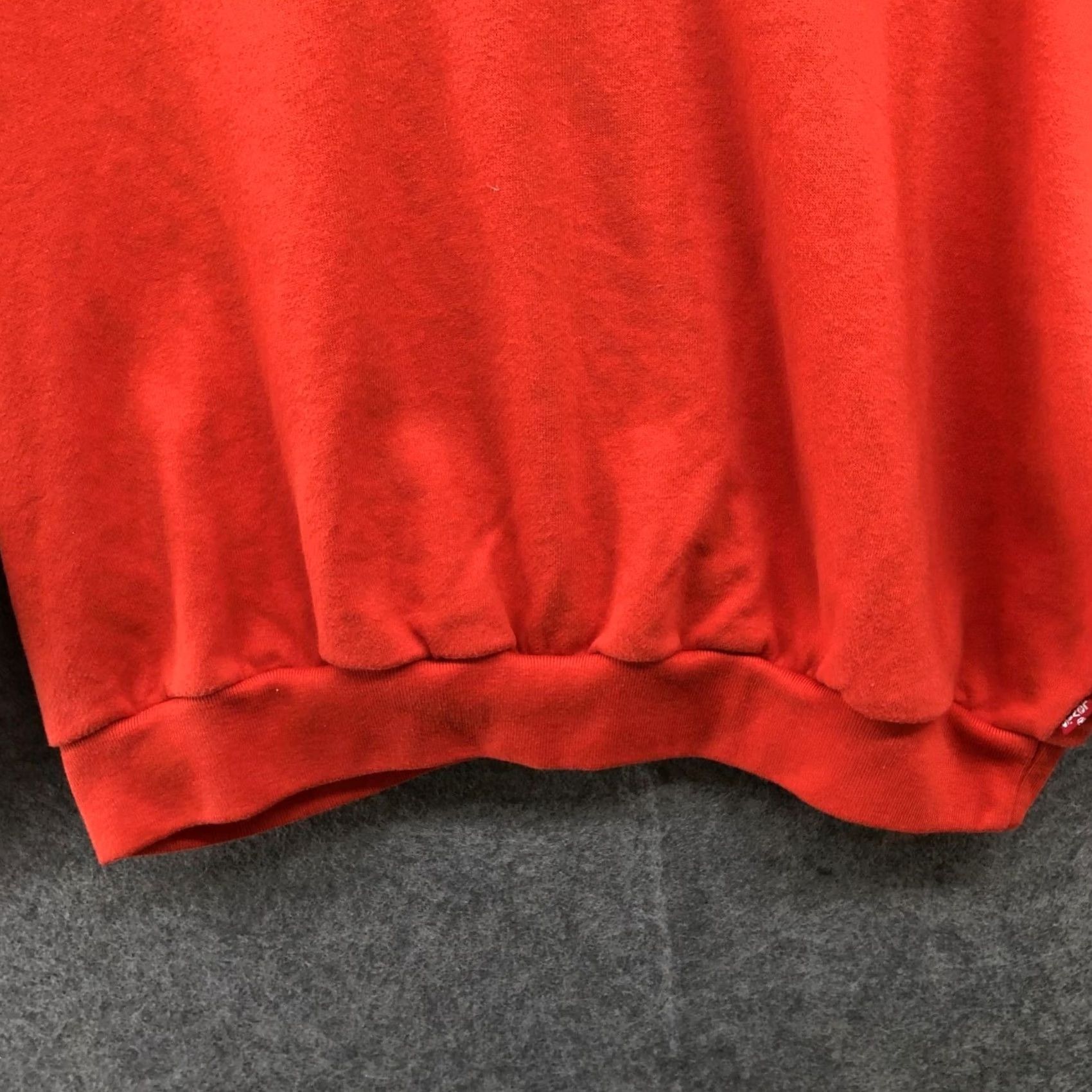 Levi's Levi's Sweatshirt Womens M Orange Crewneck Relaxed Cropped Pullover Size M / US 6-8 / IT 42-44 - 4 Thumbnail