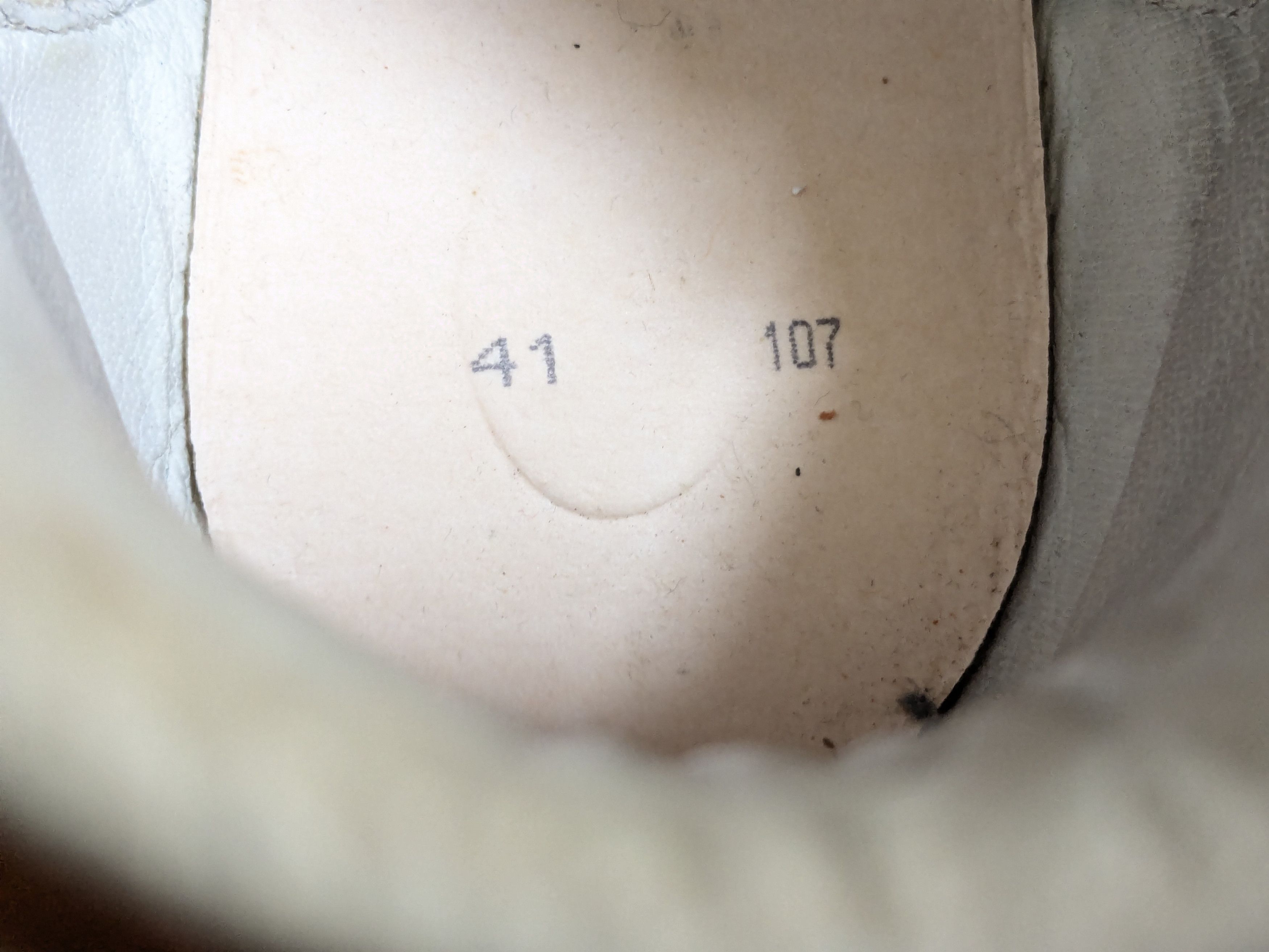 Maison Margiela Maison Margiela Replica GAT Orange 8 41 High Tops Gum Size US 8 / EU 41 - 12 Thumbnail