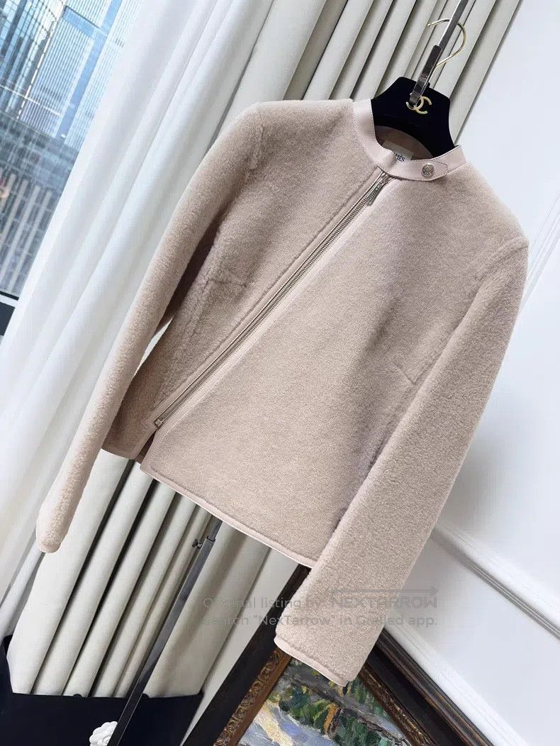 Hermes Hermes Light Pink Naked Color Leather and Fur Jacket Size XS / US 0-2 / IT 36-38 - 1 Thumbnail