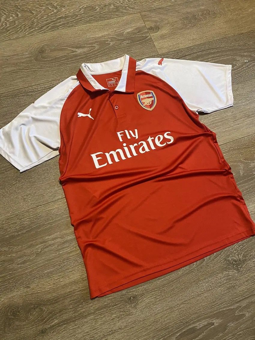 Puma × Vintage Puma Arsenal Fly Emirates 2017-2018 Alexis Sanchez Size M Size US M / EU 48-50 / 2 - 2 Thumbnail