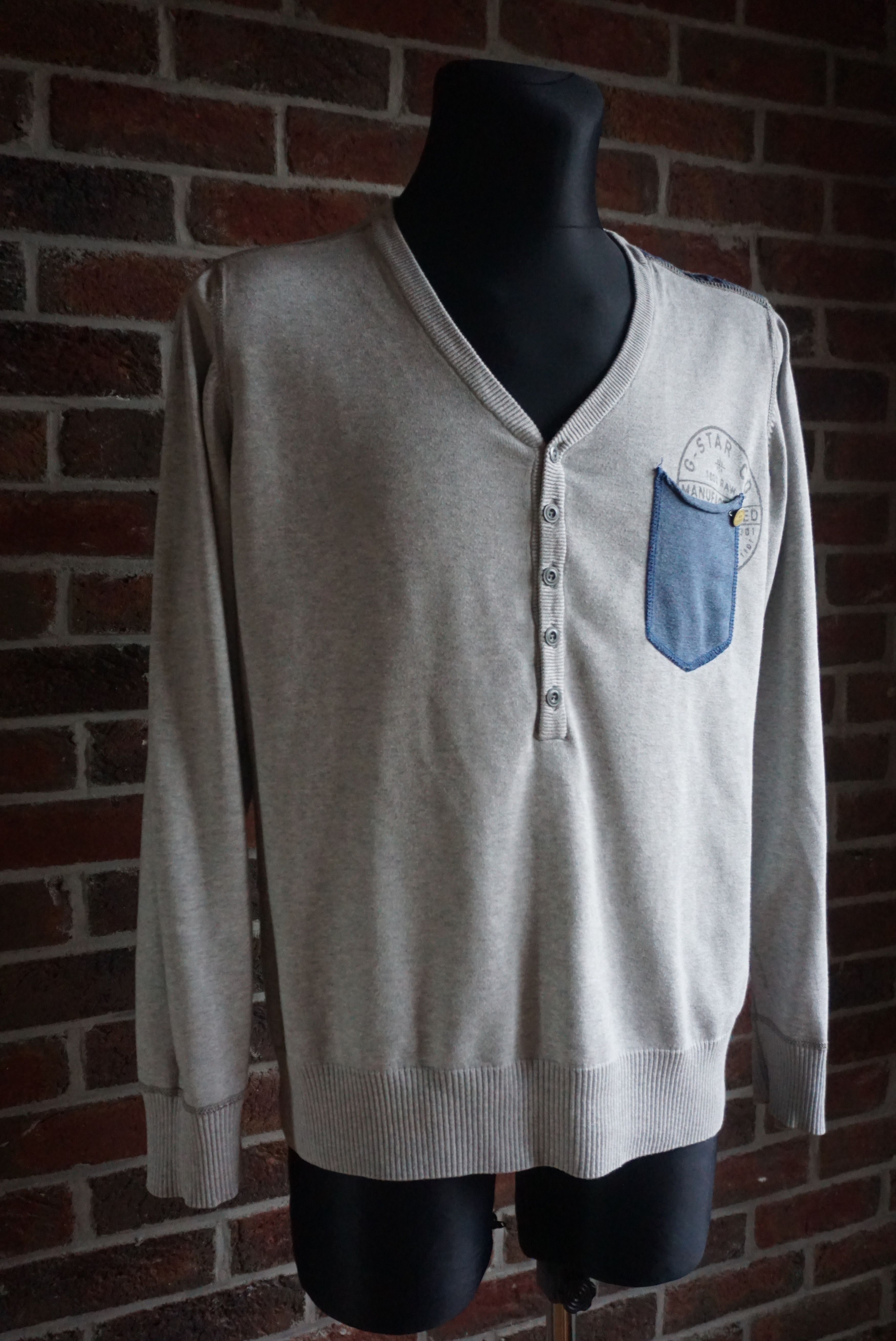 G-Star G-Star Raw V Neck top XL casual jumper knitted pullover Size US XL / EU 56 / 4 - 3 Thumbnail