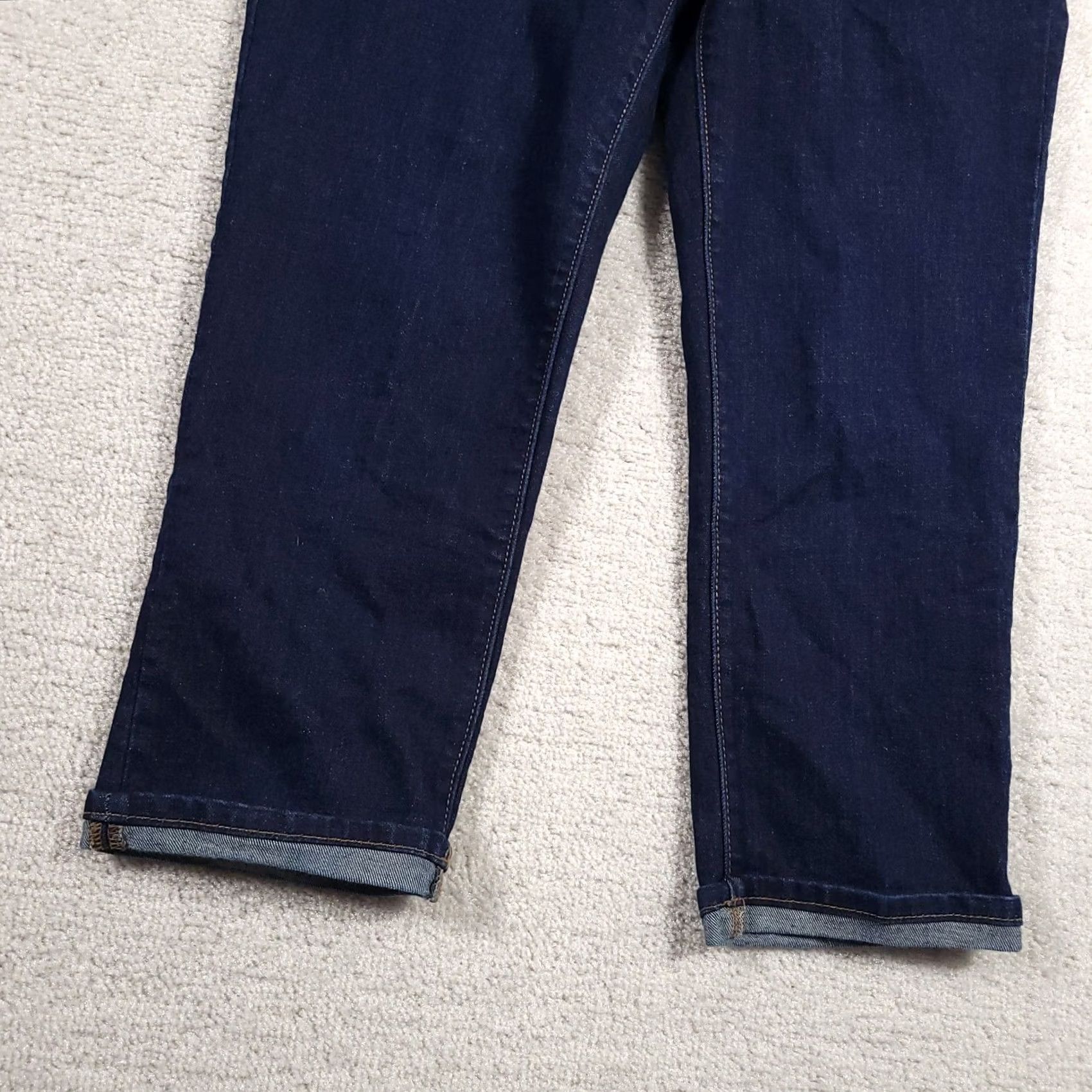 Old Navy Old Navy Jeans Capris The Sweetheart Denim Capri Pants Womens 4 Dark Wash Stretch Cuffed Jeans Regular 4 Blue Women Mens? Size 27" / US 4 / IT 40 - 5 Thumbnail