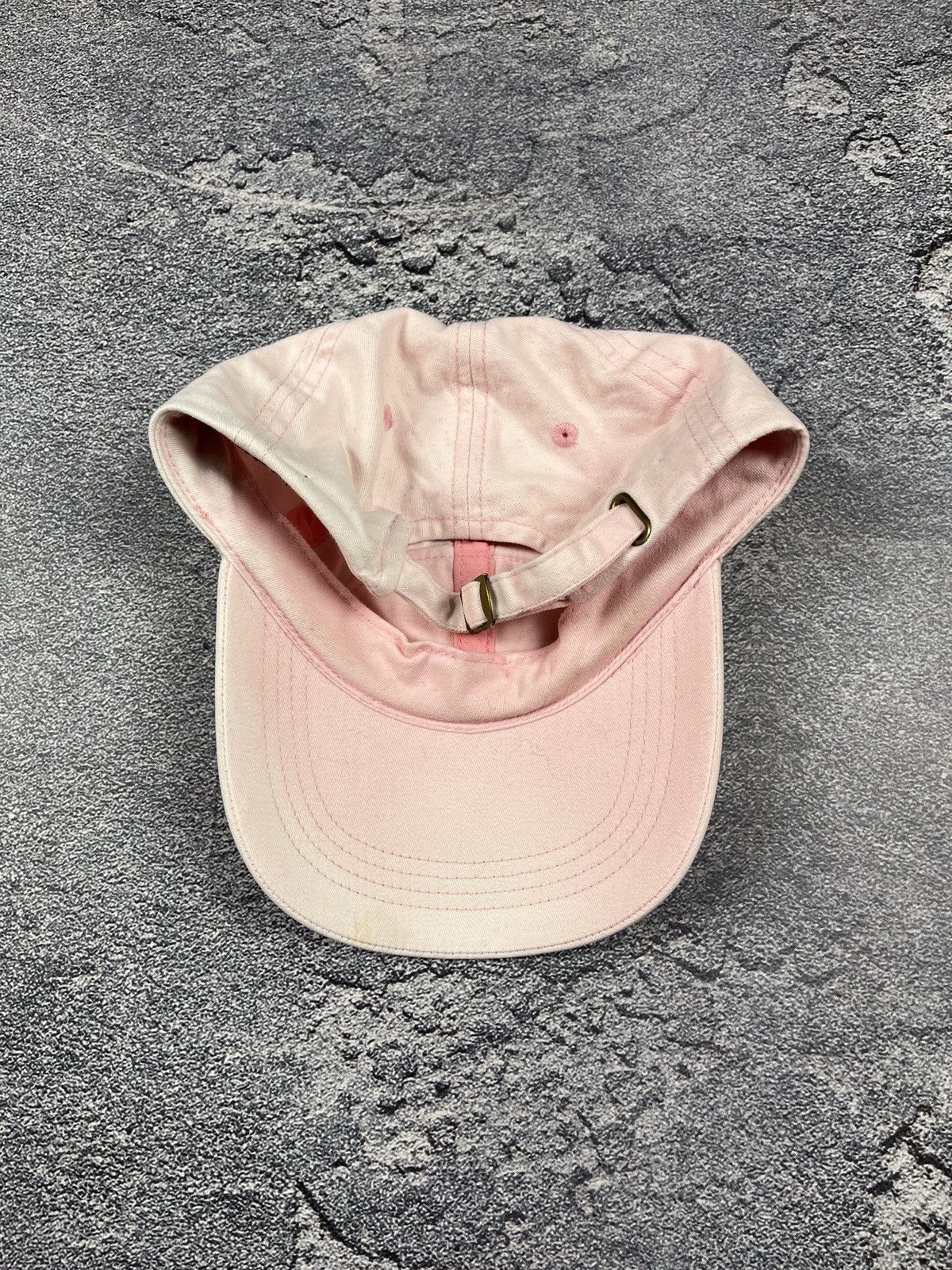 Vintage × Von Dutch y2k Von Dutch pink 2000s beanie big logo Very Rare Size ONE SIZE - 3 Thumbnail