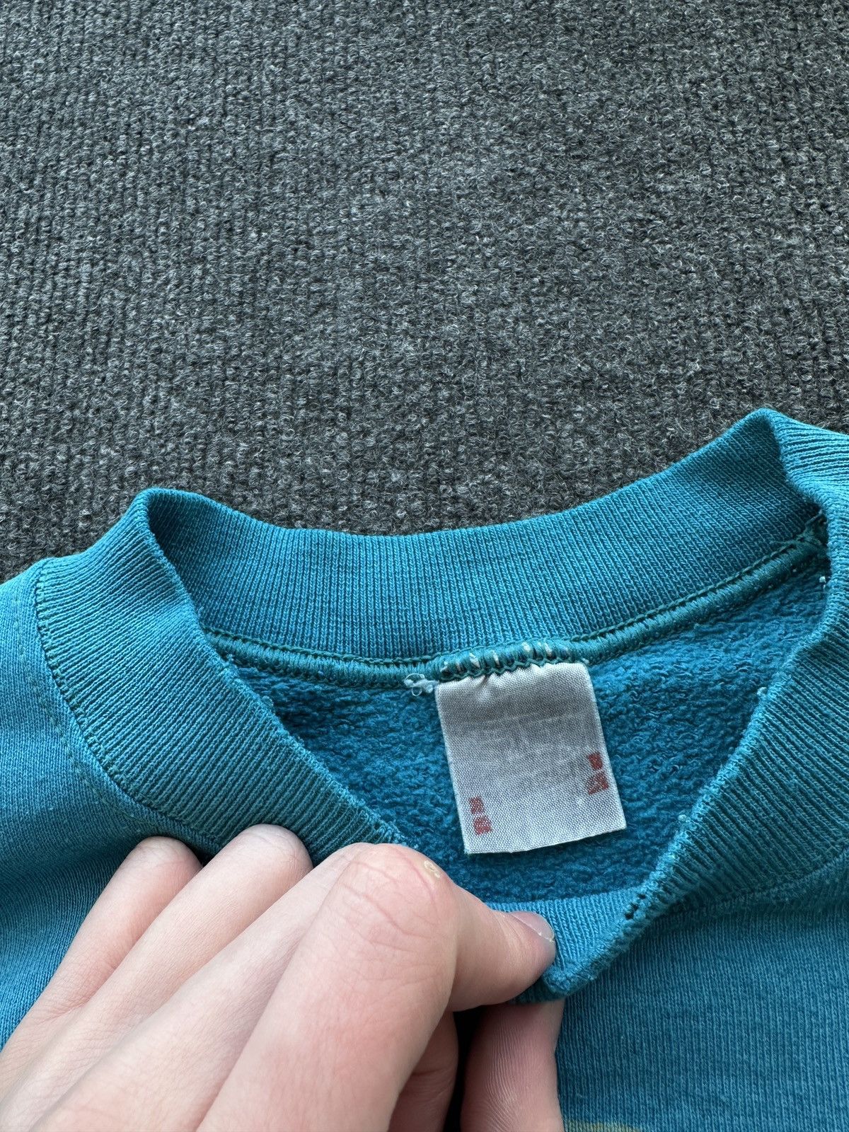 Vintage VNTG 🚨 TIGER SWEATSHIRT RARE PONY HOF REINACH SWITZERLAND Size US L / EU 52-54 / 3 - 6 Thumbnail
