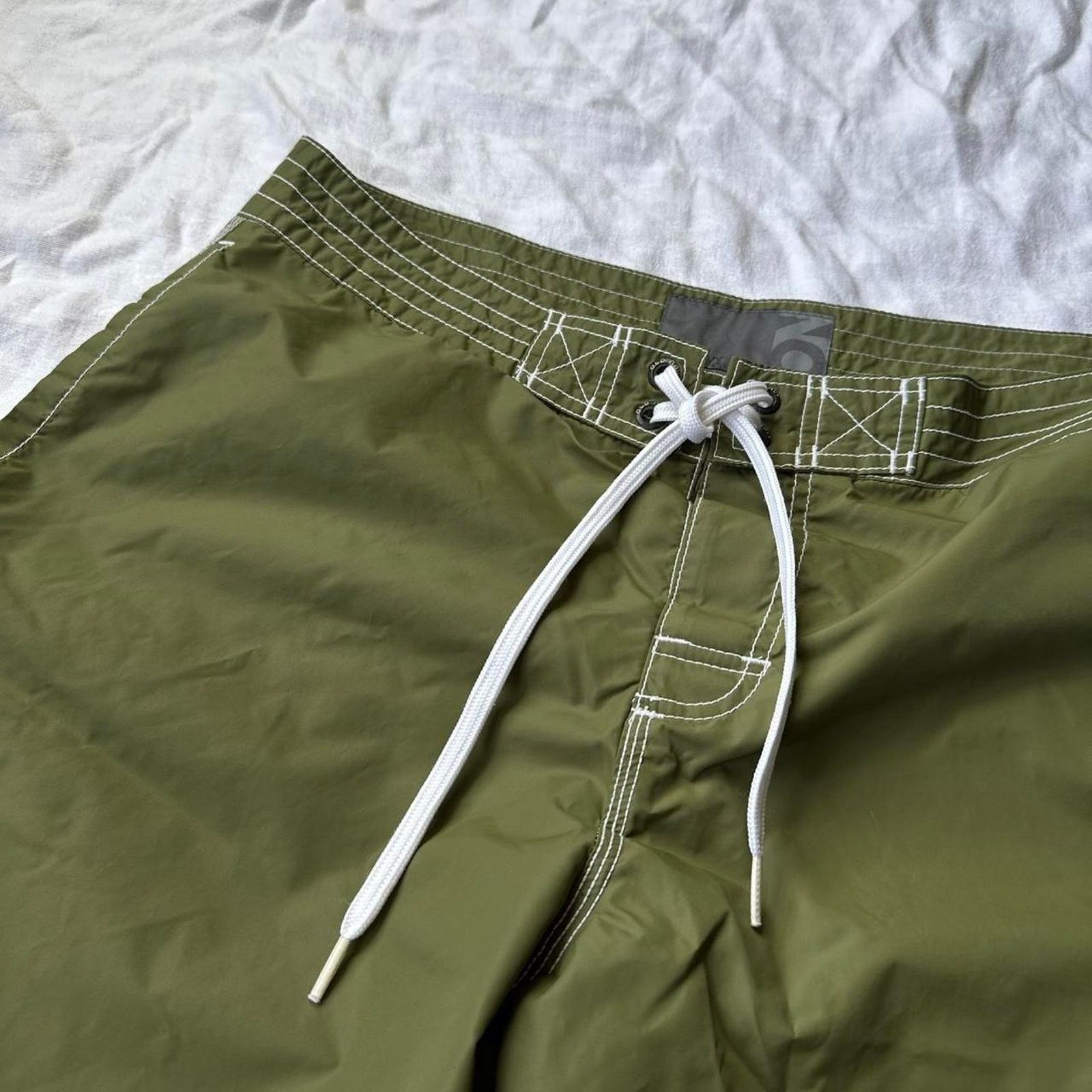 Old Navy × Vintage Vintage Y2K Old Navy Skull Board Shorts Swim Surf Suit Size US 35 - 4 Thumbnail