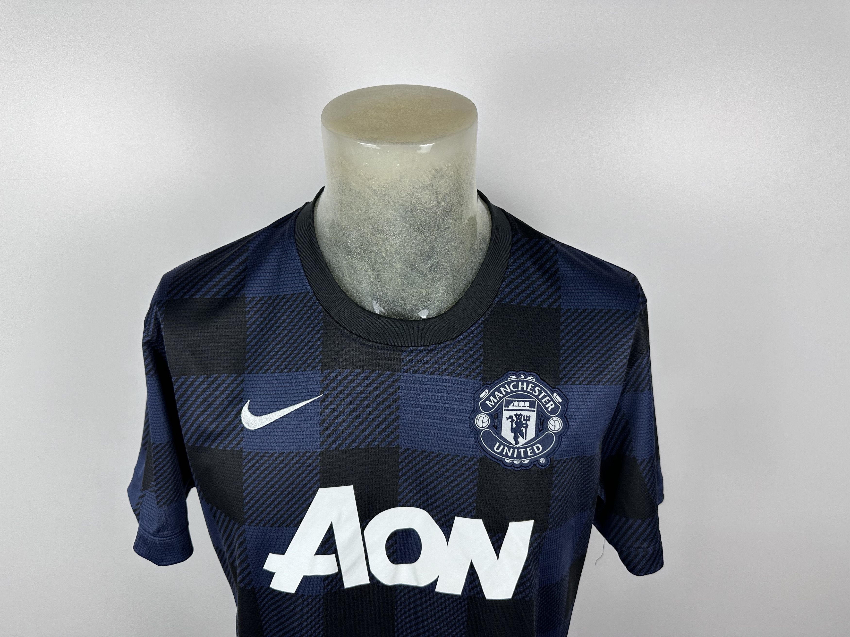 Nike MANCHESTER UNITED 2013 2014 FOOTBALL SHIRT SOCCER JERSEY Size US L / EU 52-54 / 3 - 4 Thumbnail