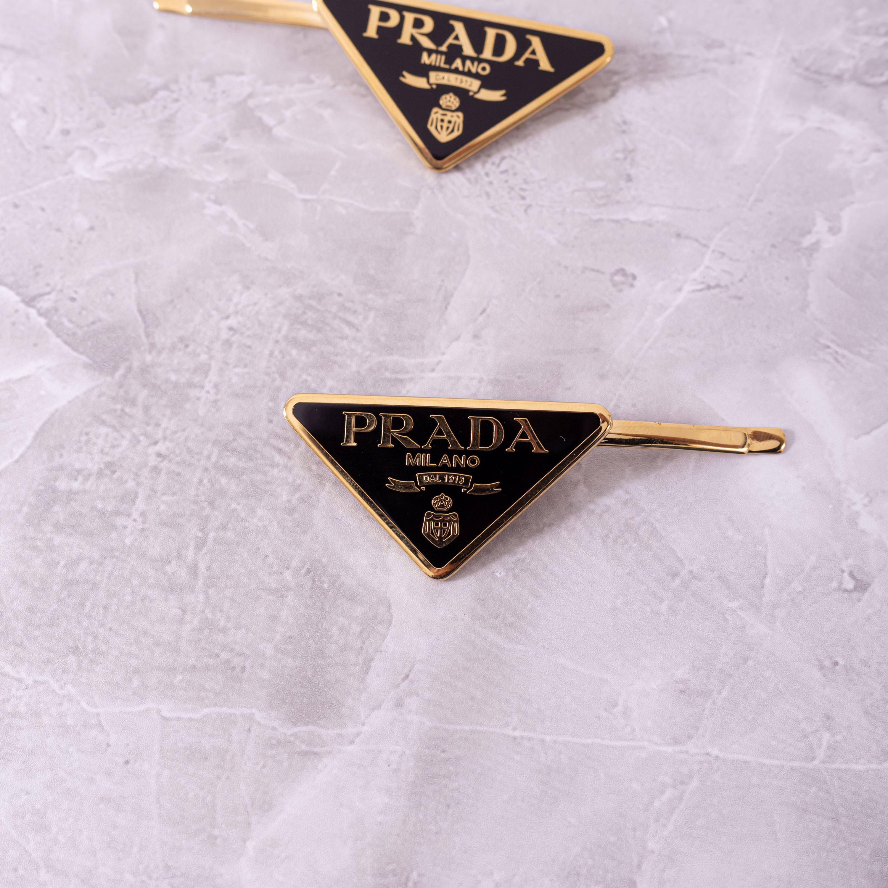 Prada PRADA Set Of 2 Logo Hair Clips BLACK/GOLD Size ONE SIZE - 2 Thumbnail