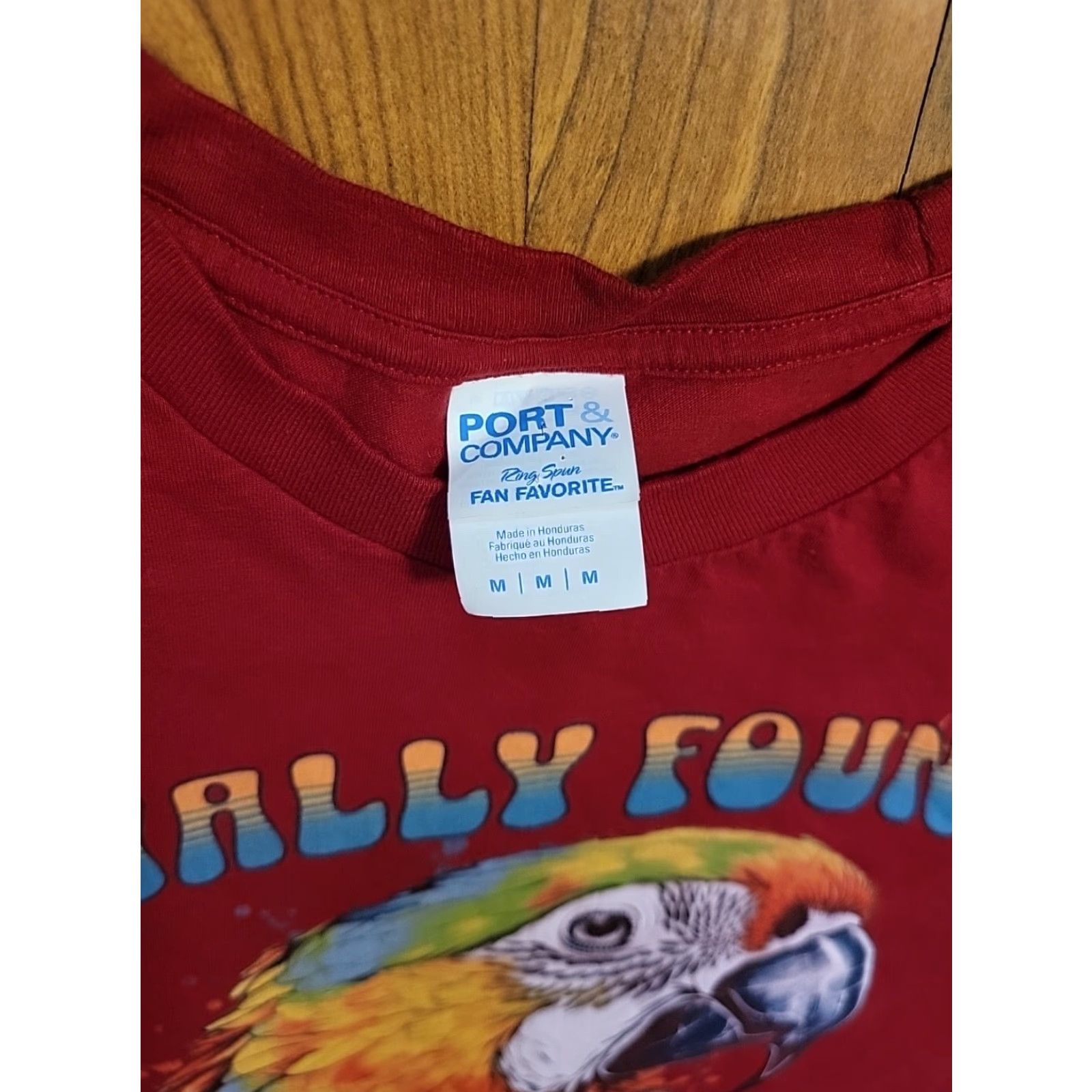 Port & Company VINTAGE Jimmy Buffet Salt Shaker Port & Company T-Shirt Red M Mens Short Sleeve Cotton Crew Neck 90s Parrots Size US M / EU 48-50 / 2 - 3 Thumbnail