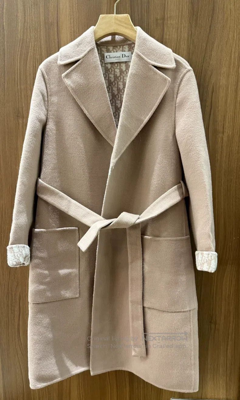 Dior Dior Classic old-fashioned woollen coat Size XS / US 0-2 / IT 36-38 - 1 Thumbnail